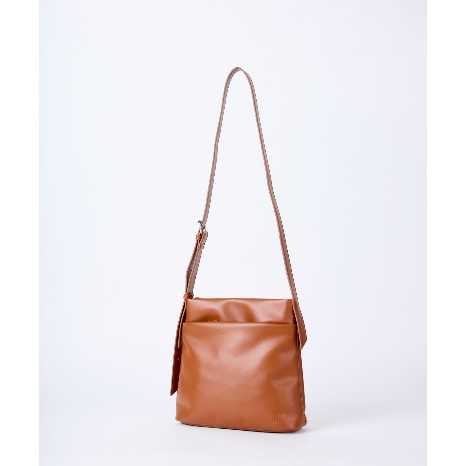 Legato Largo Link Shoulder Bag (Camel)