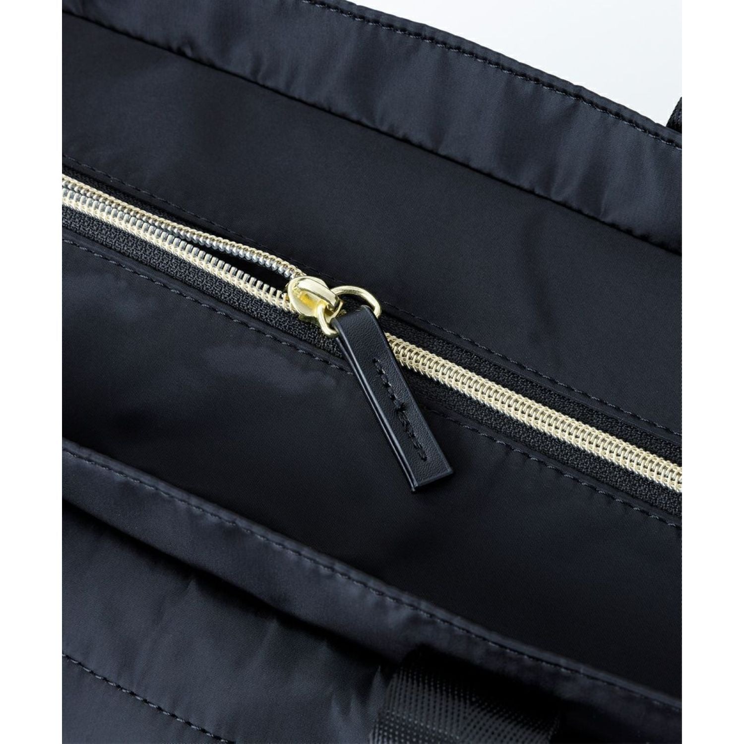 Legato Largo Silky A4 Tote Bag (Black)