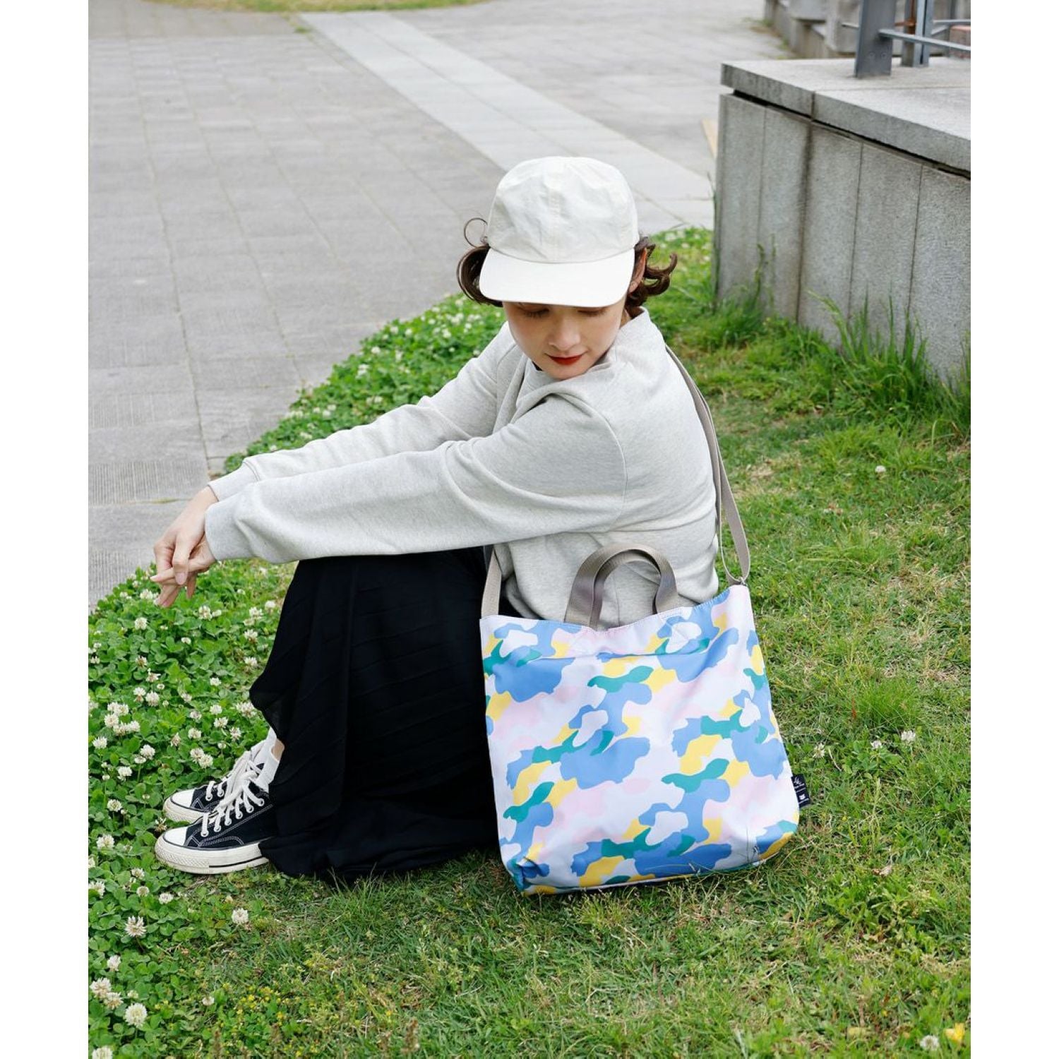 Legato Largo x Papier Tigre A4 2Way Tote Bag (Bark)