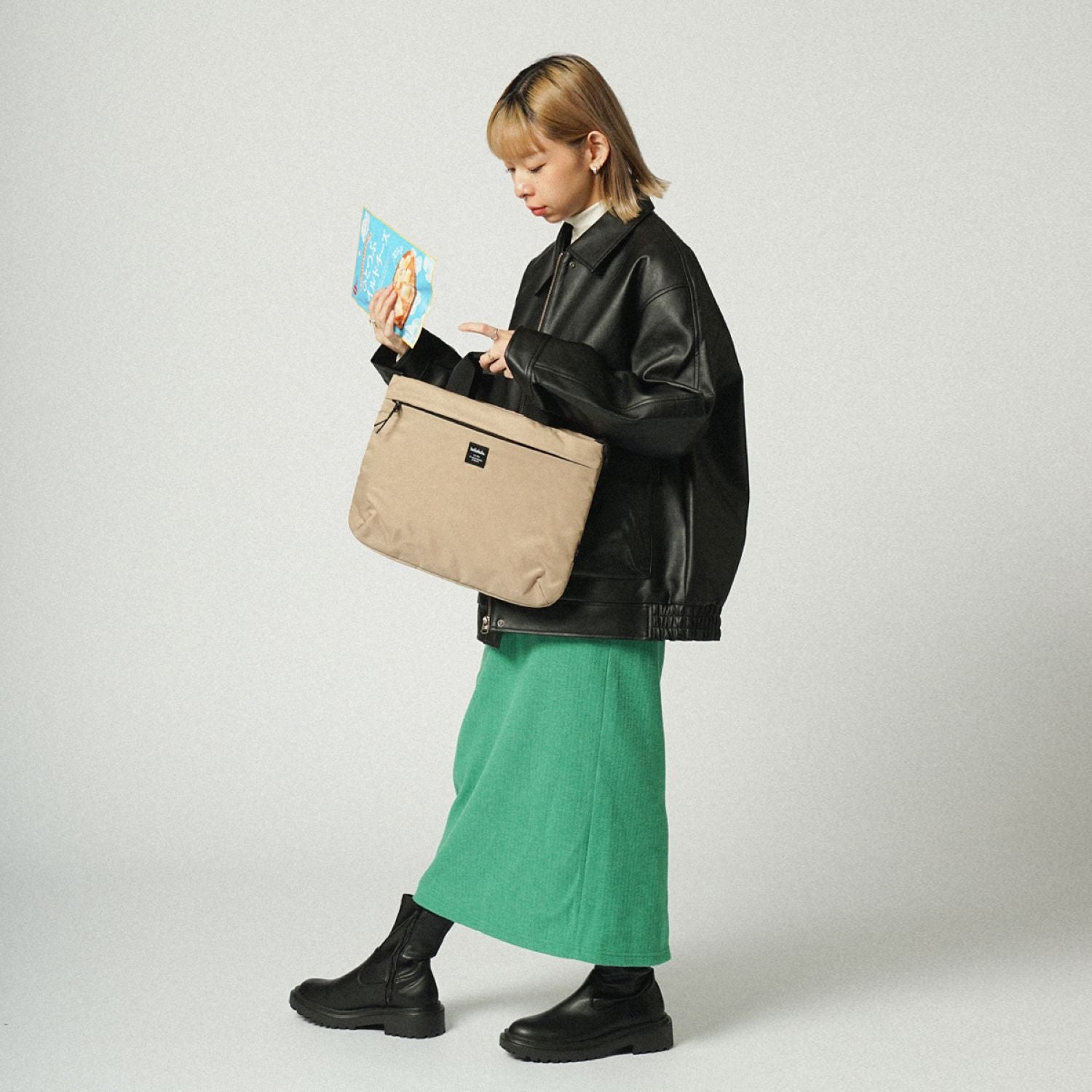 Hellolulu Mira 3-Way Sleeve Case 14" Recycled (Wheat Khaki)