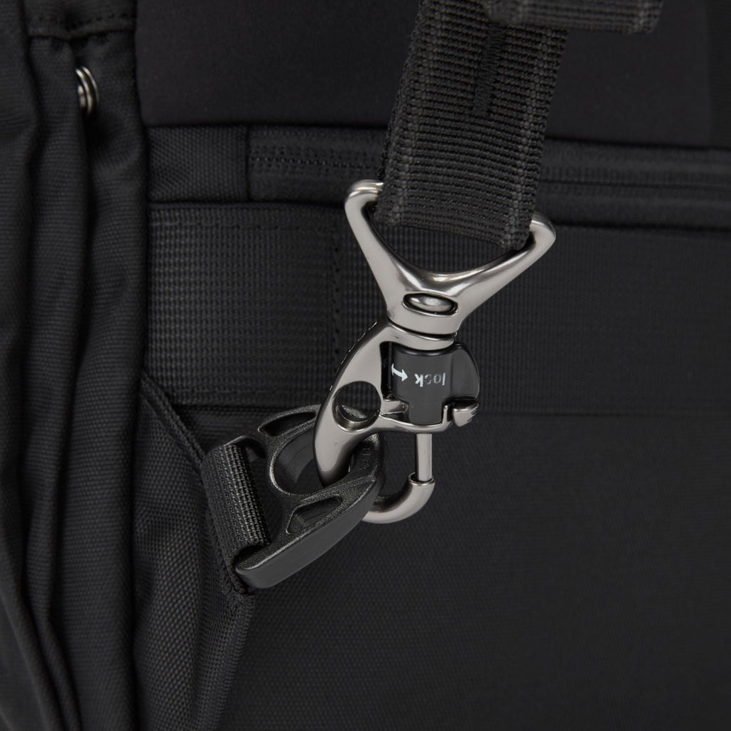 Pacsafe Metrosafe X 20L Backpack (Black)