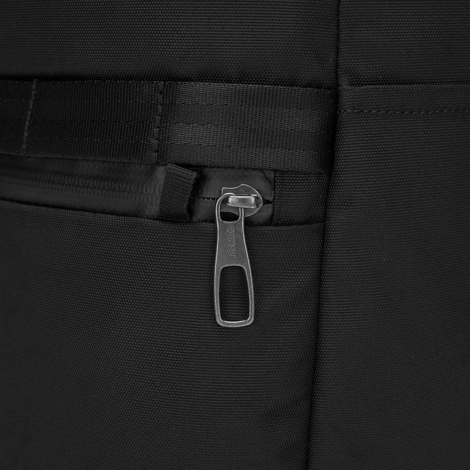 Pacsafe Metrosafe X 25L Anti-Theft Backpack (Black)