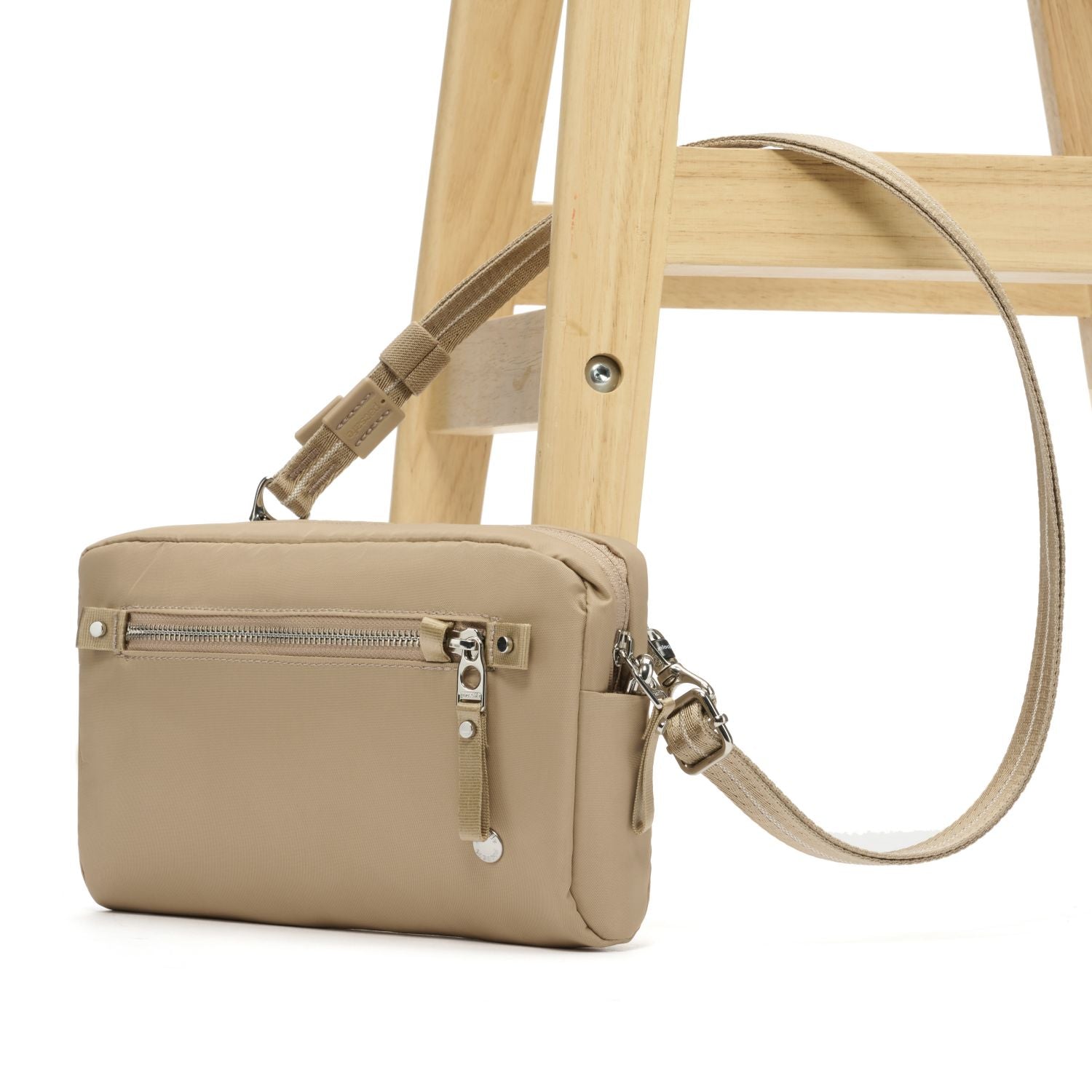Pacsafe W 3-In-1 Sling - Taupe
