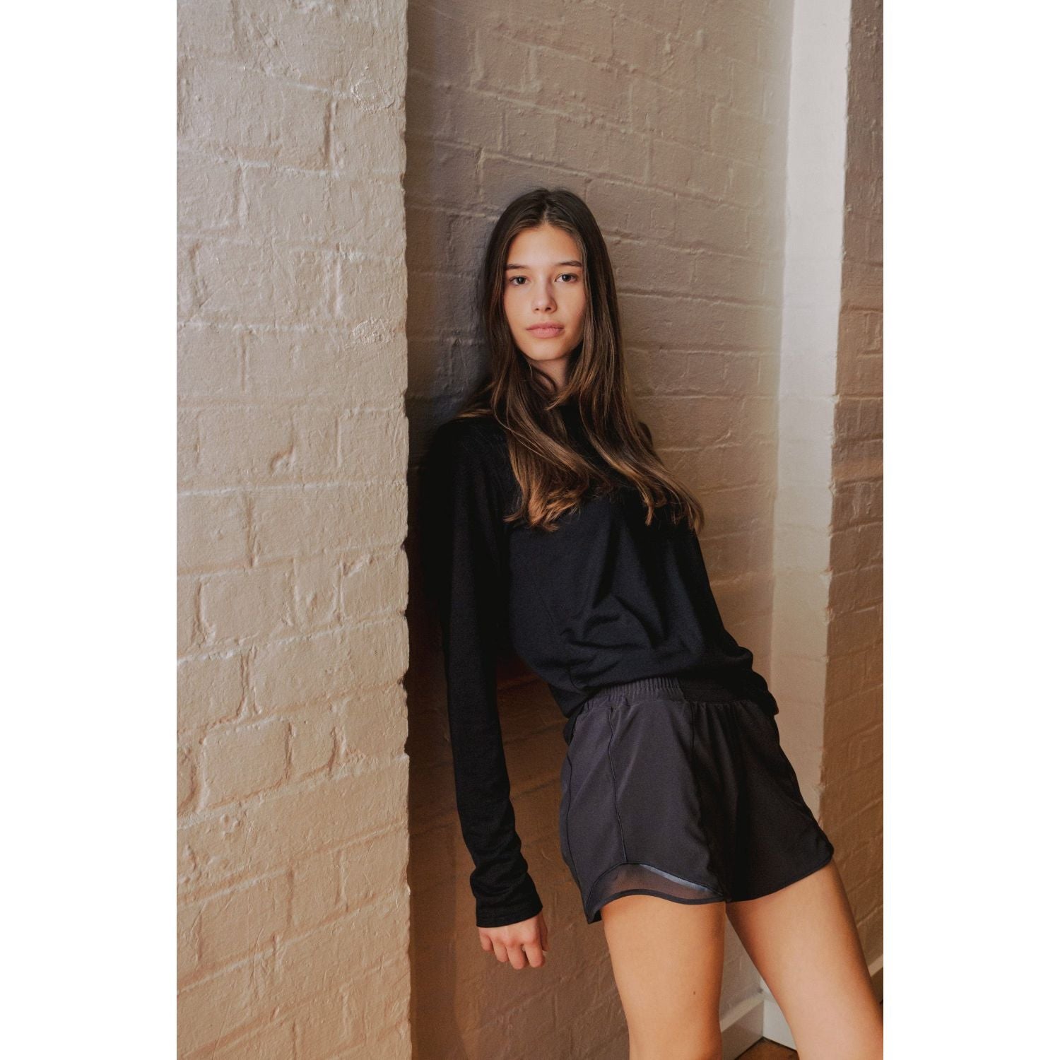 Paire 100% Merino Wool Women's Long Sleeve T-Shirt (Black) - S