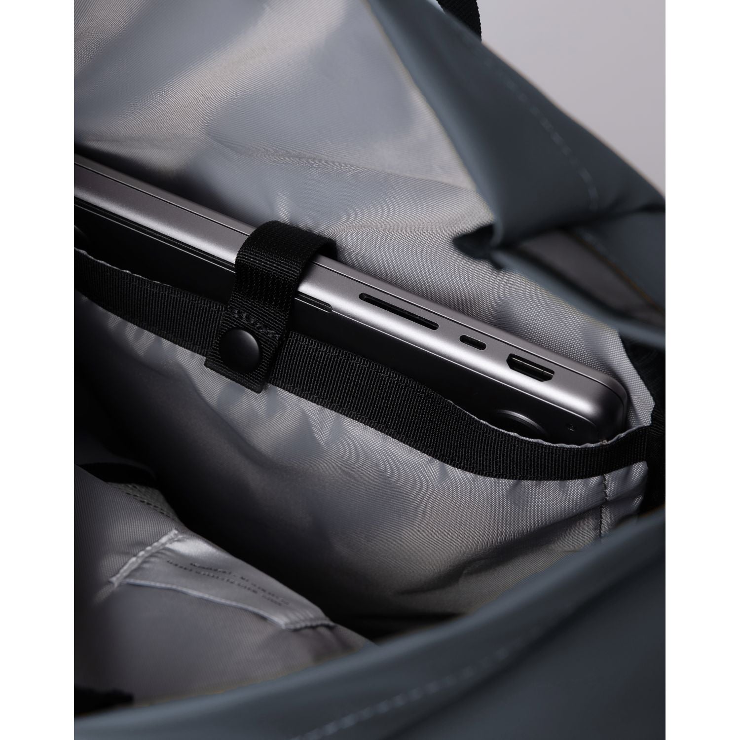 Sandqvist Konrad Backpack - Navy