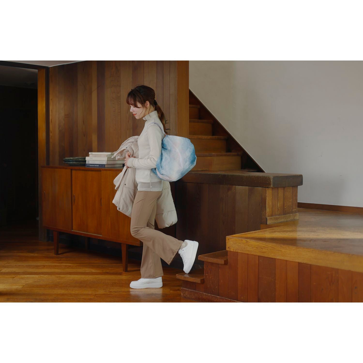 Shupatto X Mountain Views Recycled Tote (M) - Sea Of Clouds