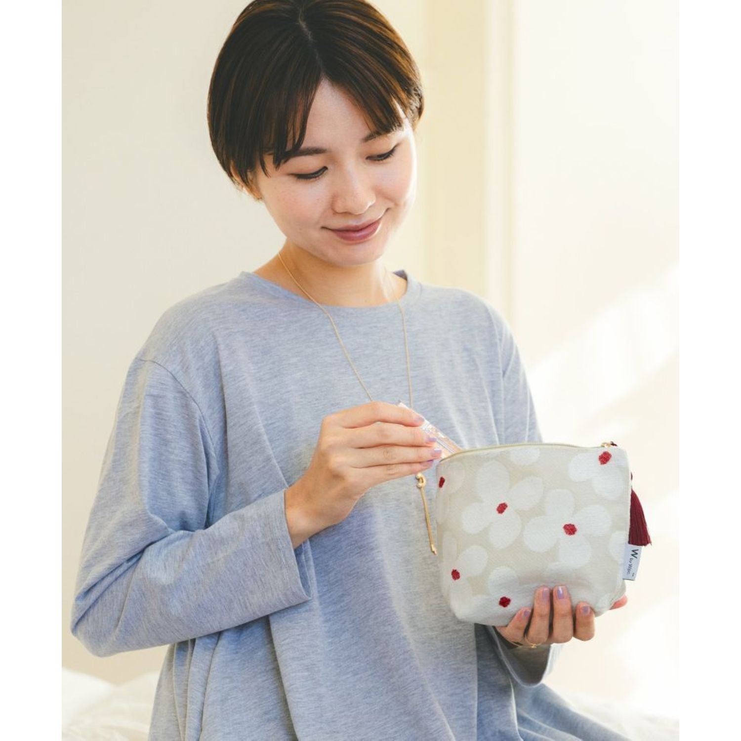 WPC Gobelins Tapestry Boat Shaped Round Pouch (Fruits Green)