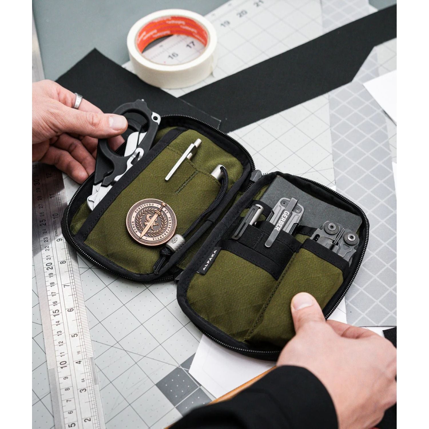 ALPAKA Admin Pouch Pro Axogrid 300D (Army Green)