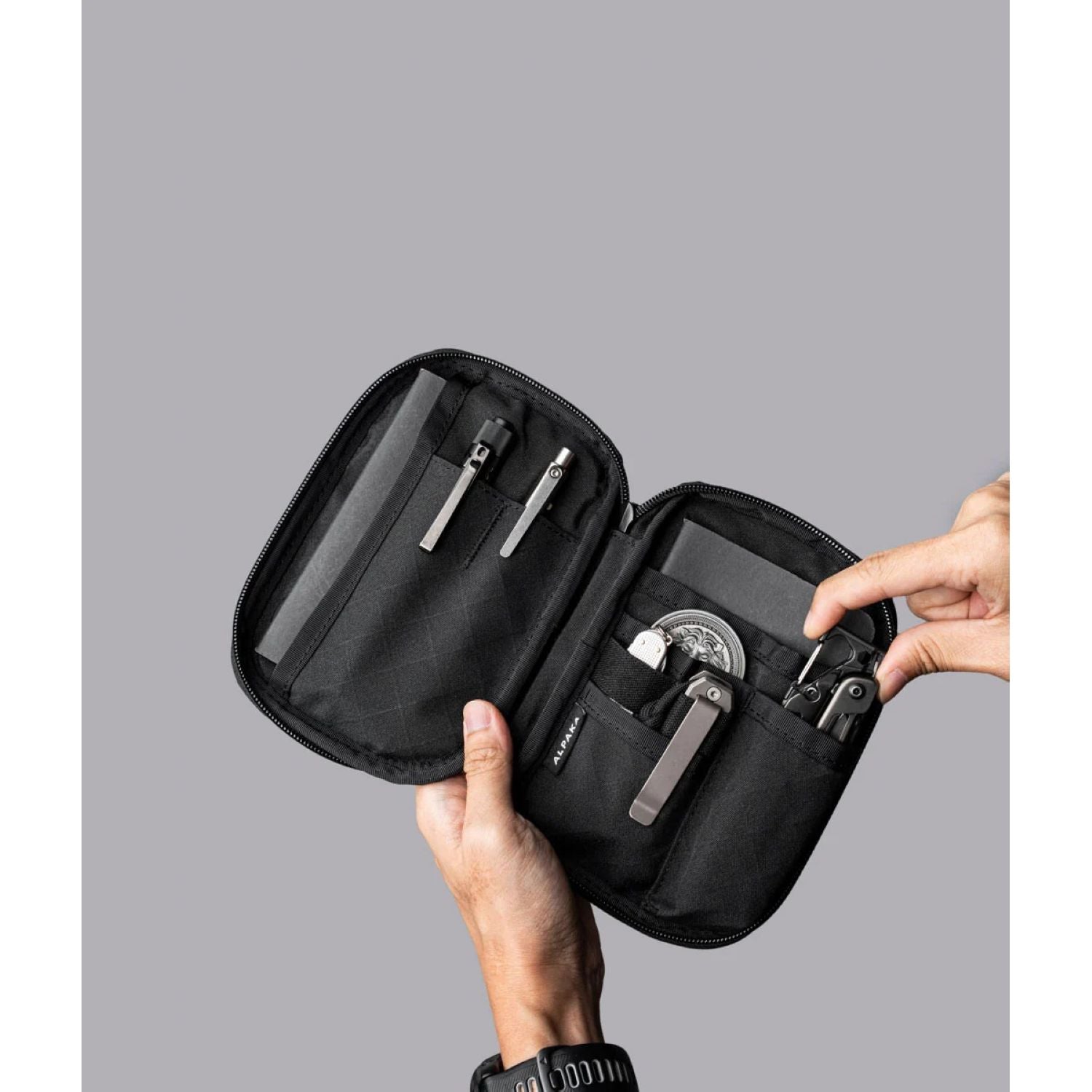 ALPAKA Admin Pouch Pro Axogrid 300D (Black)
