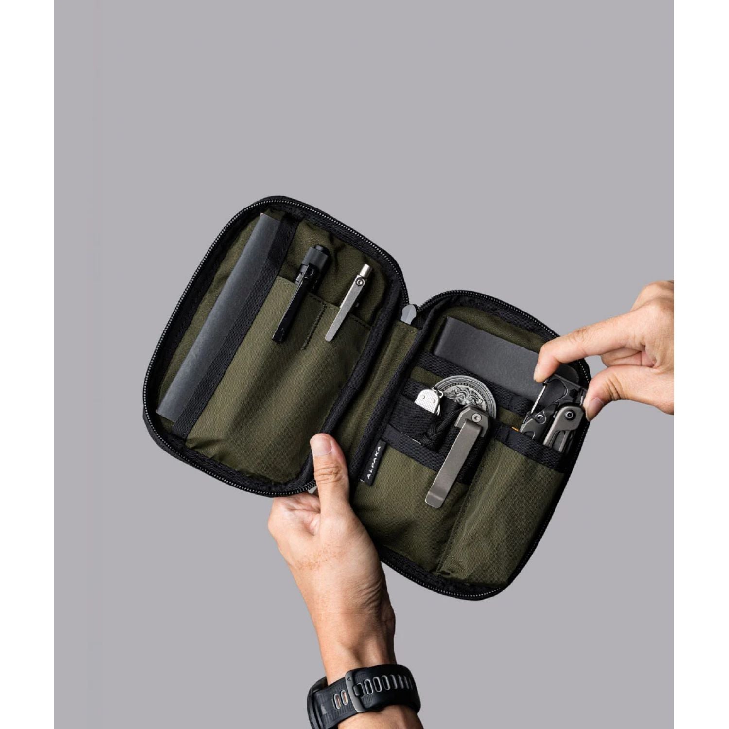 ALPAKA Admin Pouch Pro X-Pac X42 (Olive Green)