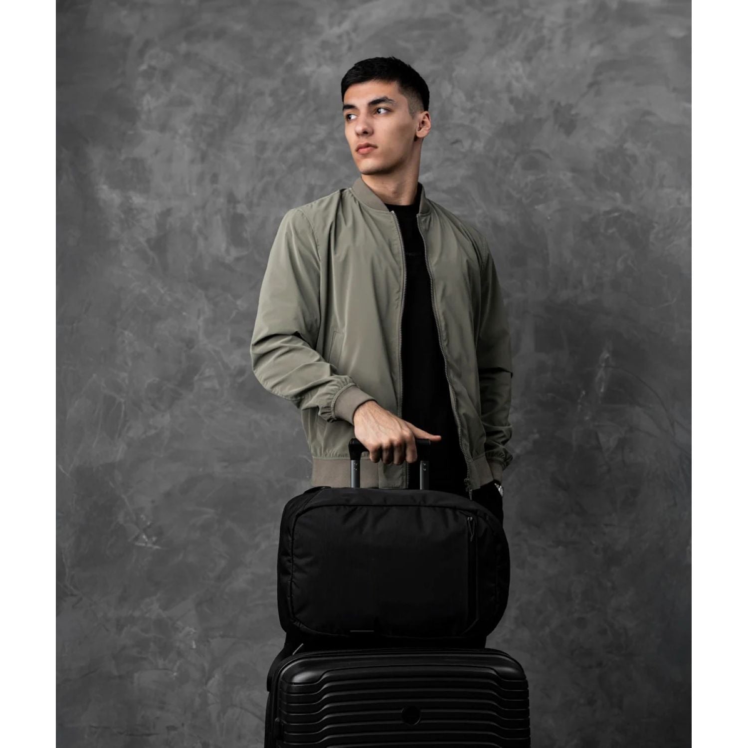 ALPAKA Aero Backpack Lite Axoflux 210D 16L (Black)