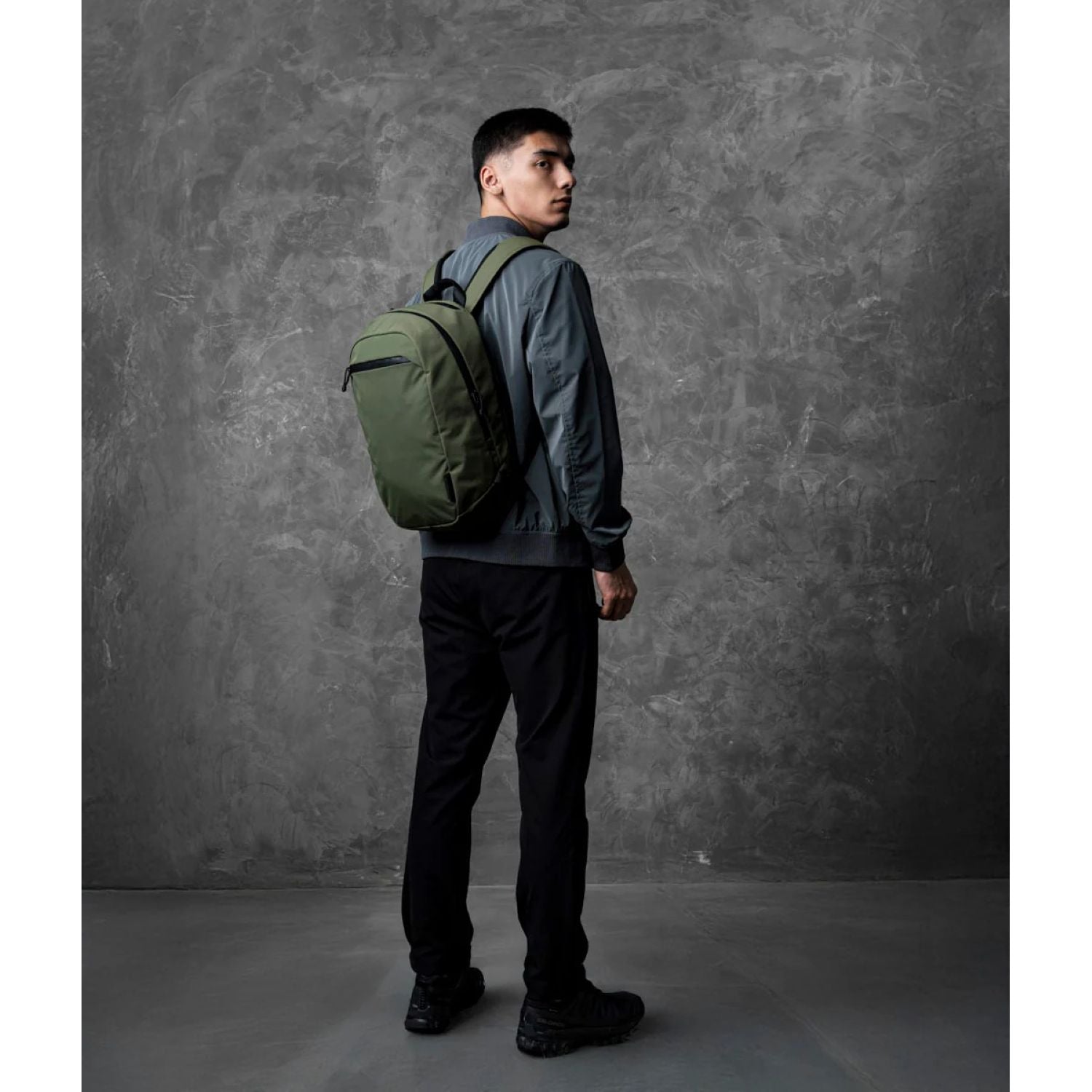 ALPAKA Aero Backpack Lite Axoflux 210D 16L (Olive Green)