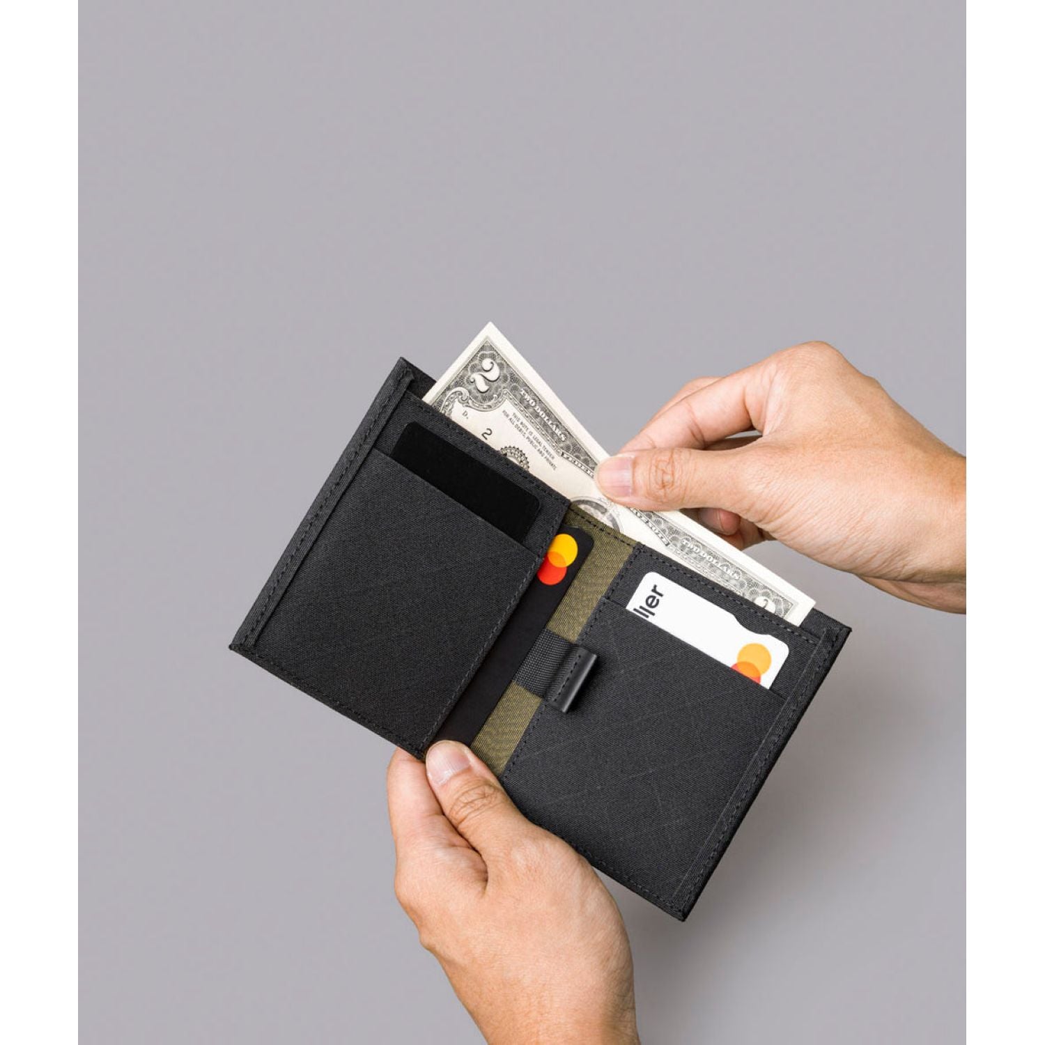 ALPAKA ARK Bifold Cash Wallet Axogrid 300D (Black)