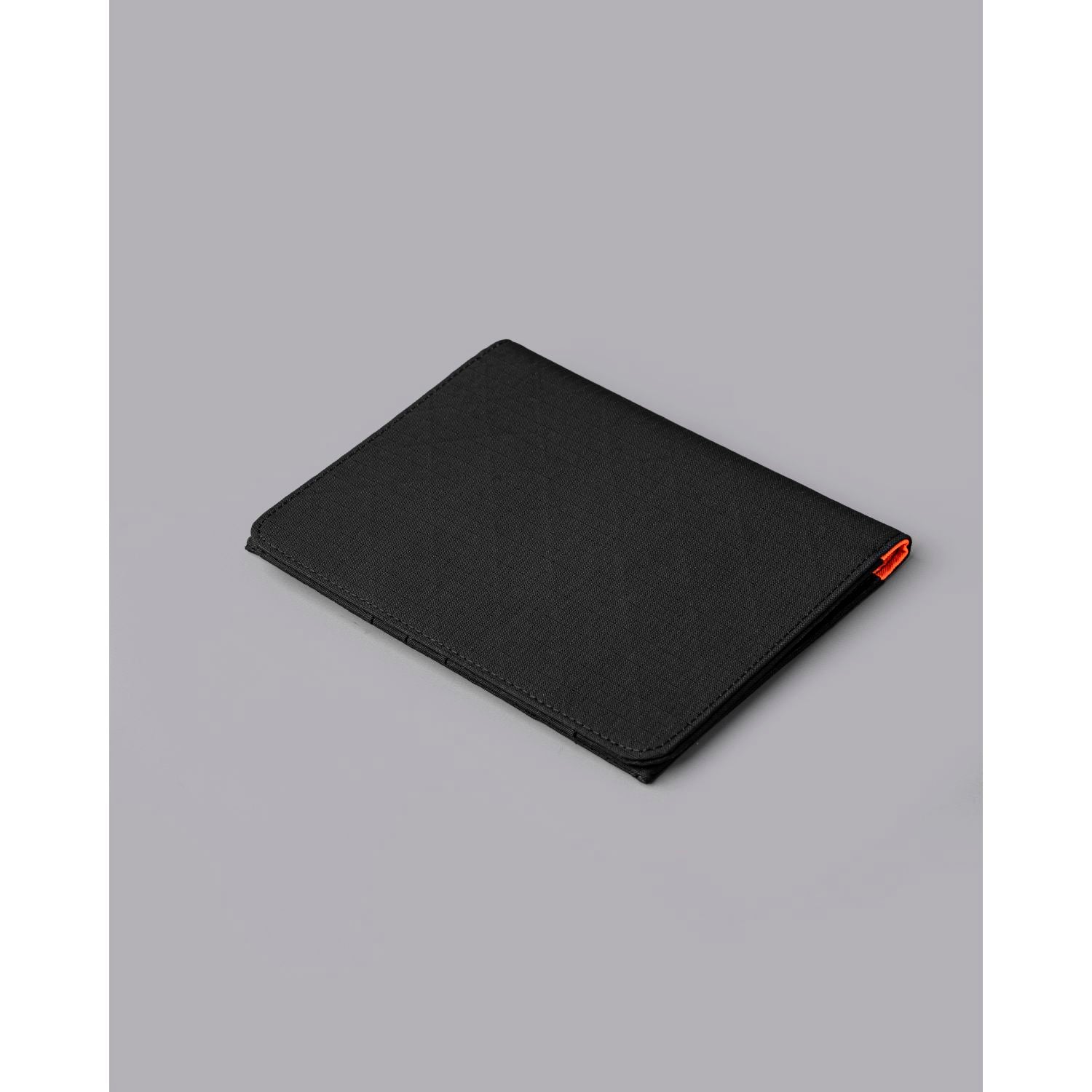 ALPAKA ARK Bifold Passport Wallet Axogrid 210D (Black)