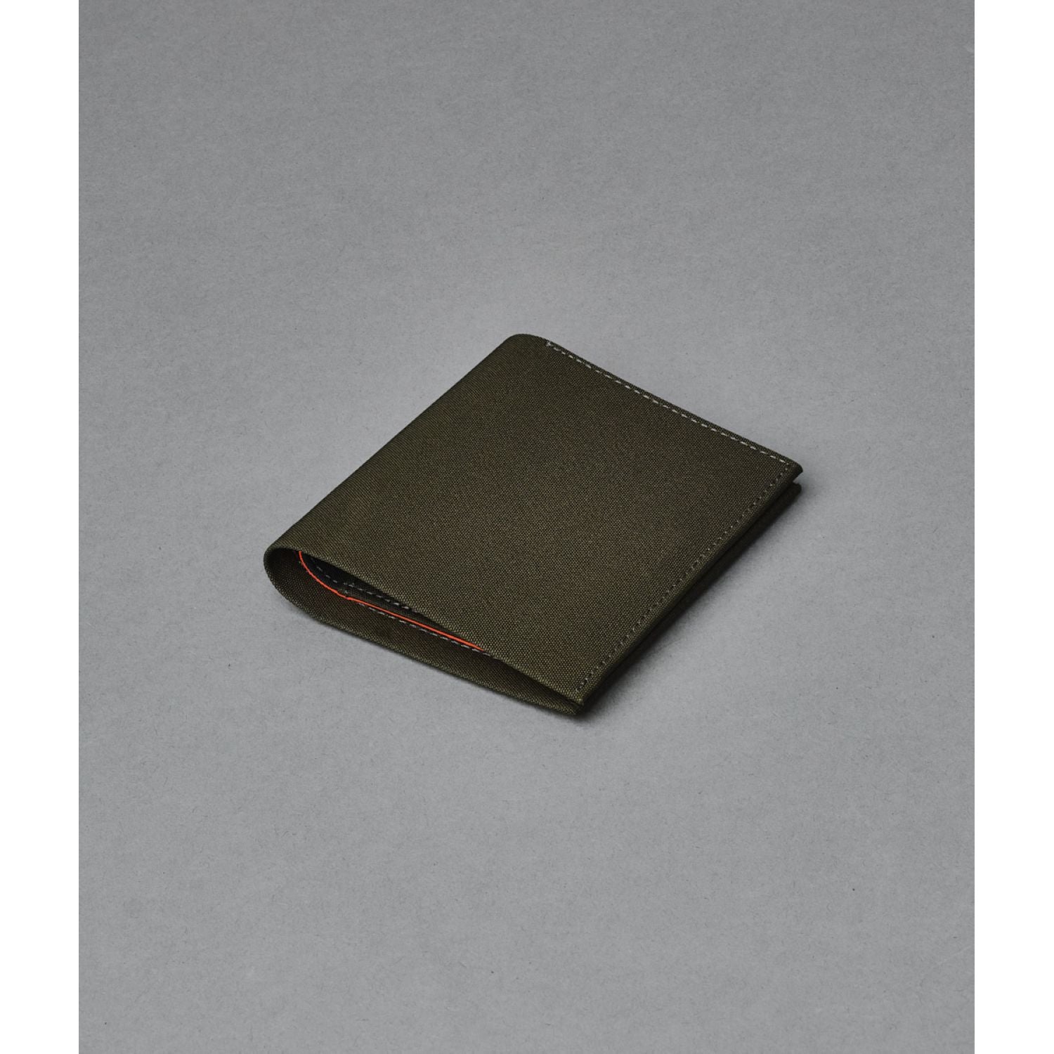 ALPAKA Bifold Cash Wallet Axoflux 300D (Army Green)