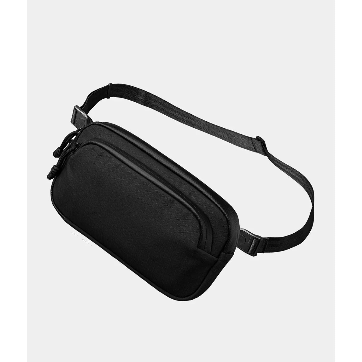 ALPAKA Bravo Passport Pouch Axoflux 210D (Black)