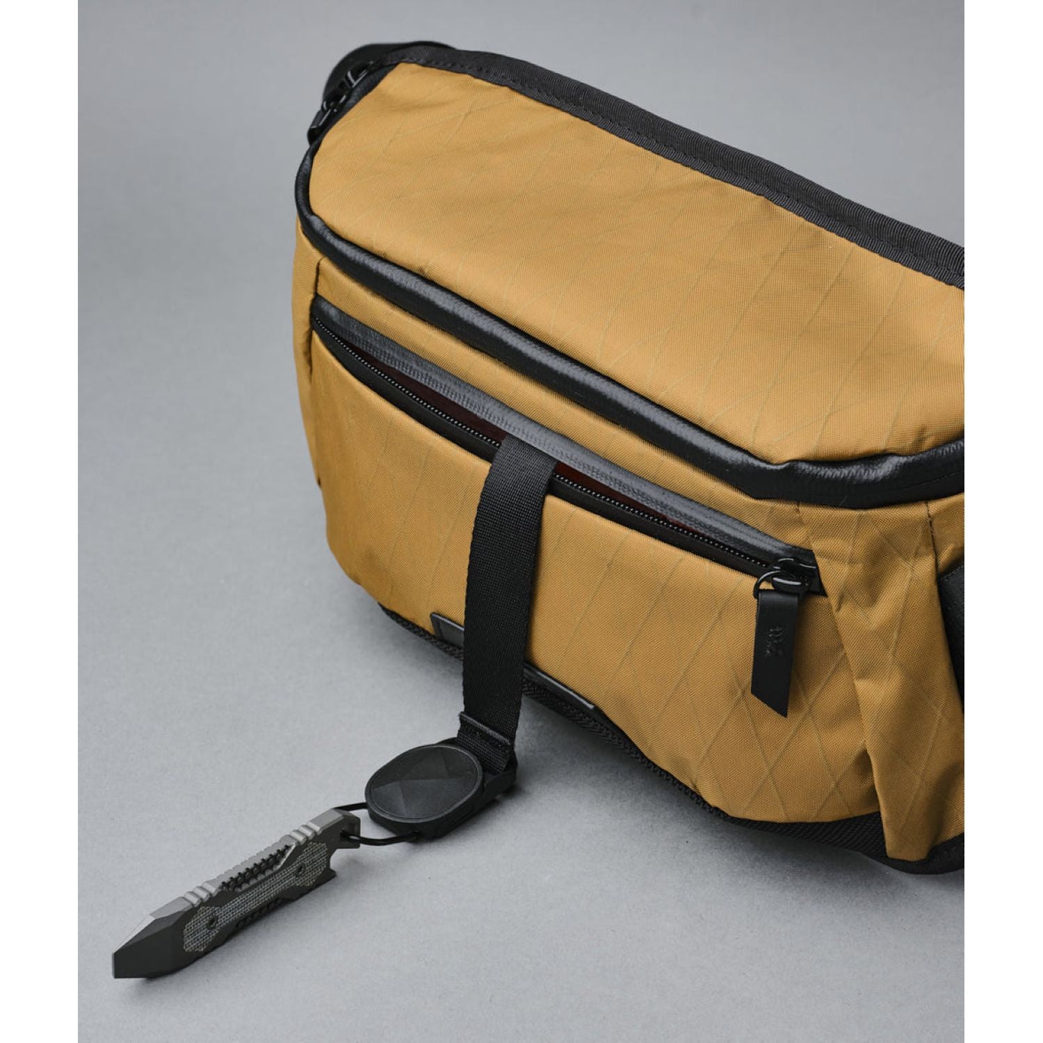 ALPAKA Bravo Sling Mini V2 X-Pac VX21 (Coyote Brown)