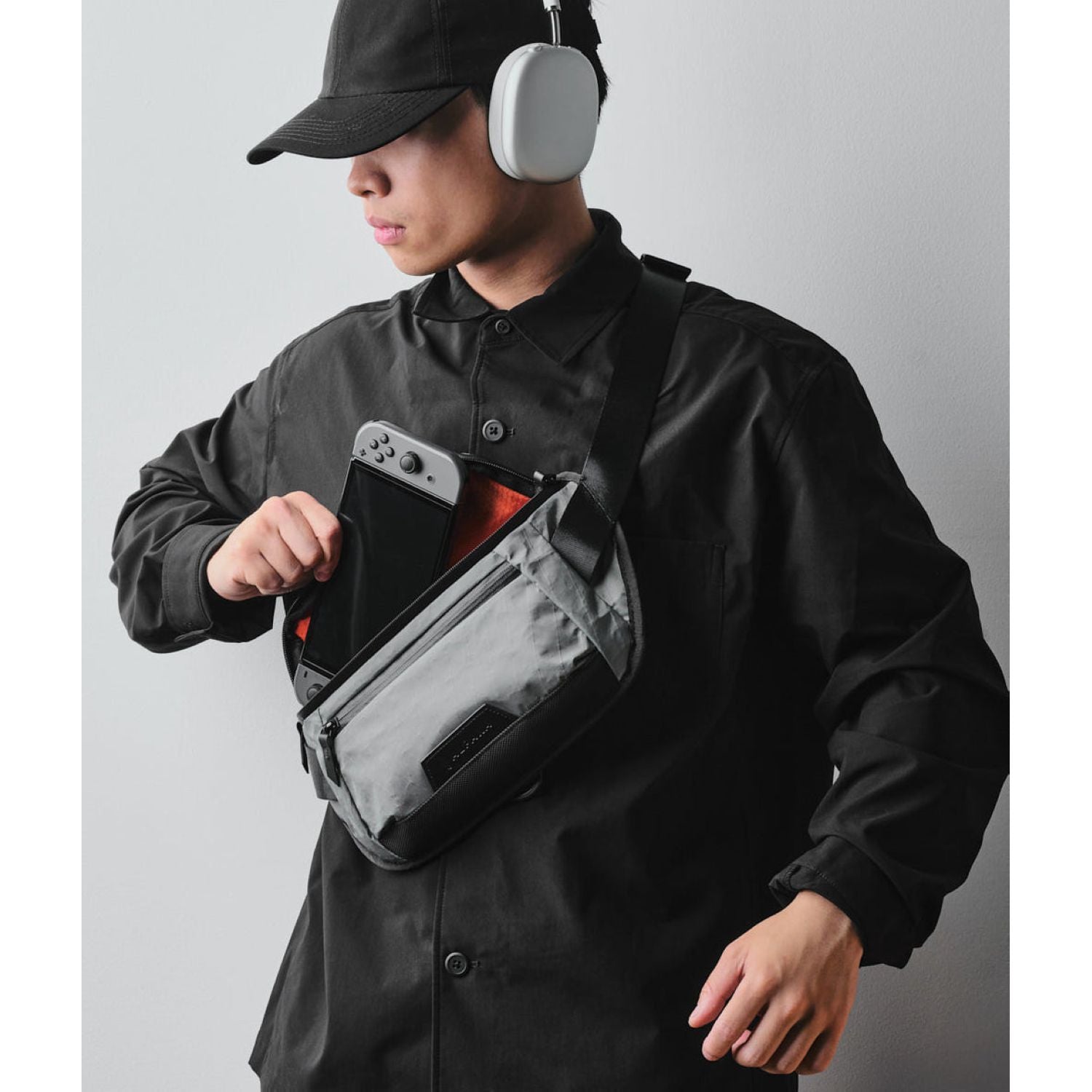 ALPAKA Bravo Sling Mini V2 X-Pac VX21 (Slated Grey)