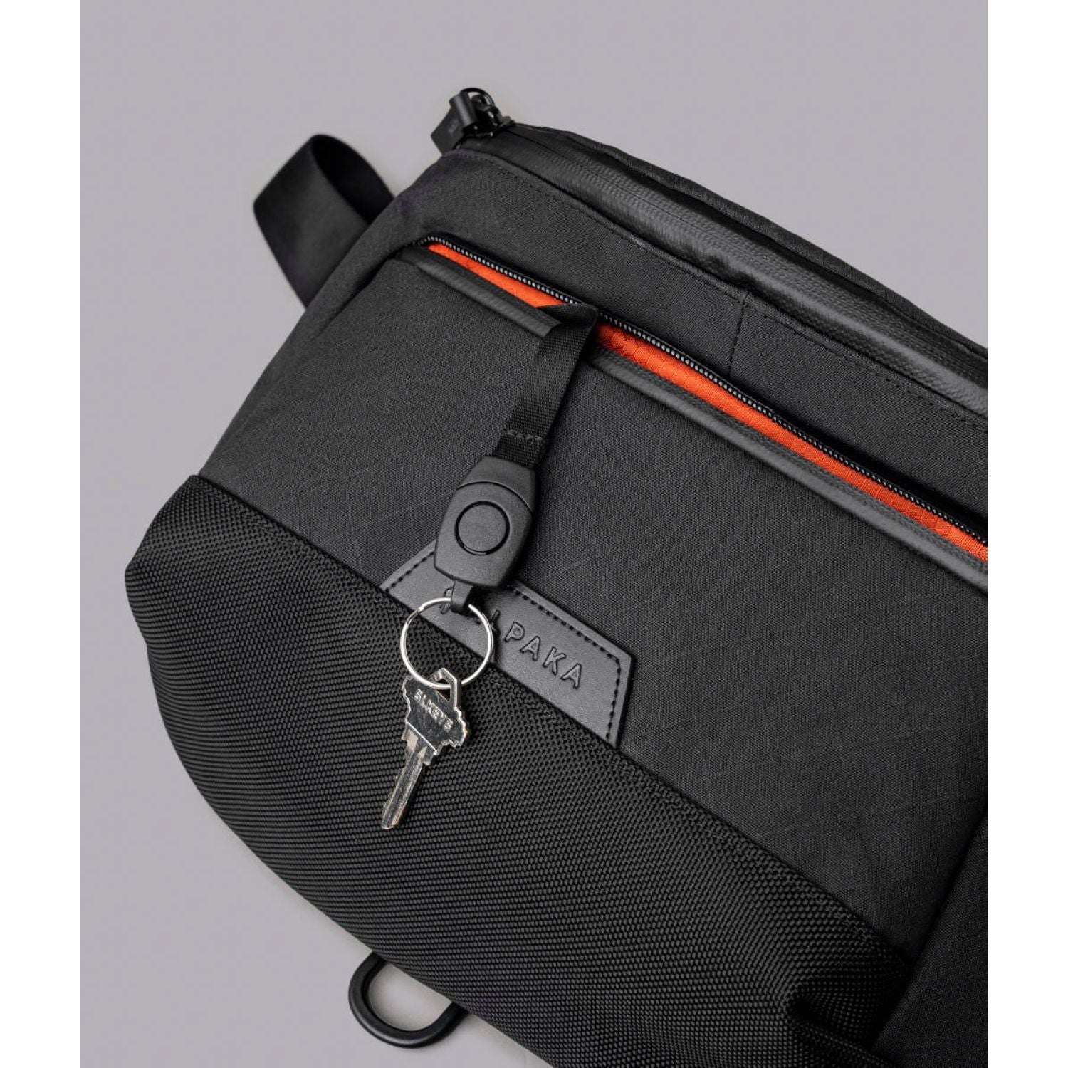 ALPAKA Bravo X Sling V2 Axogrid 300D (Black)