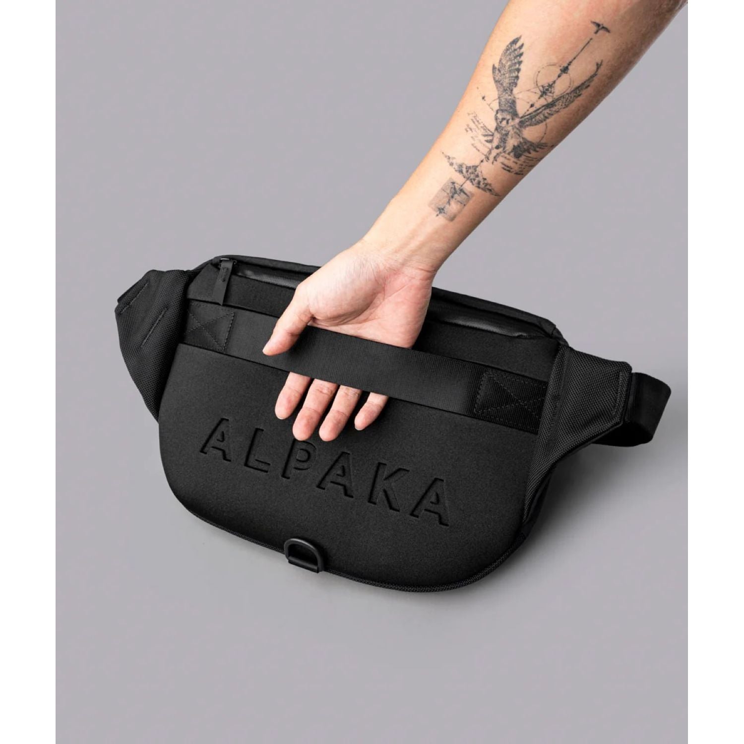 ALPAKA Bravo X Sling V2 Axogrid 300D (Black)