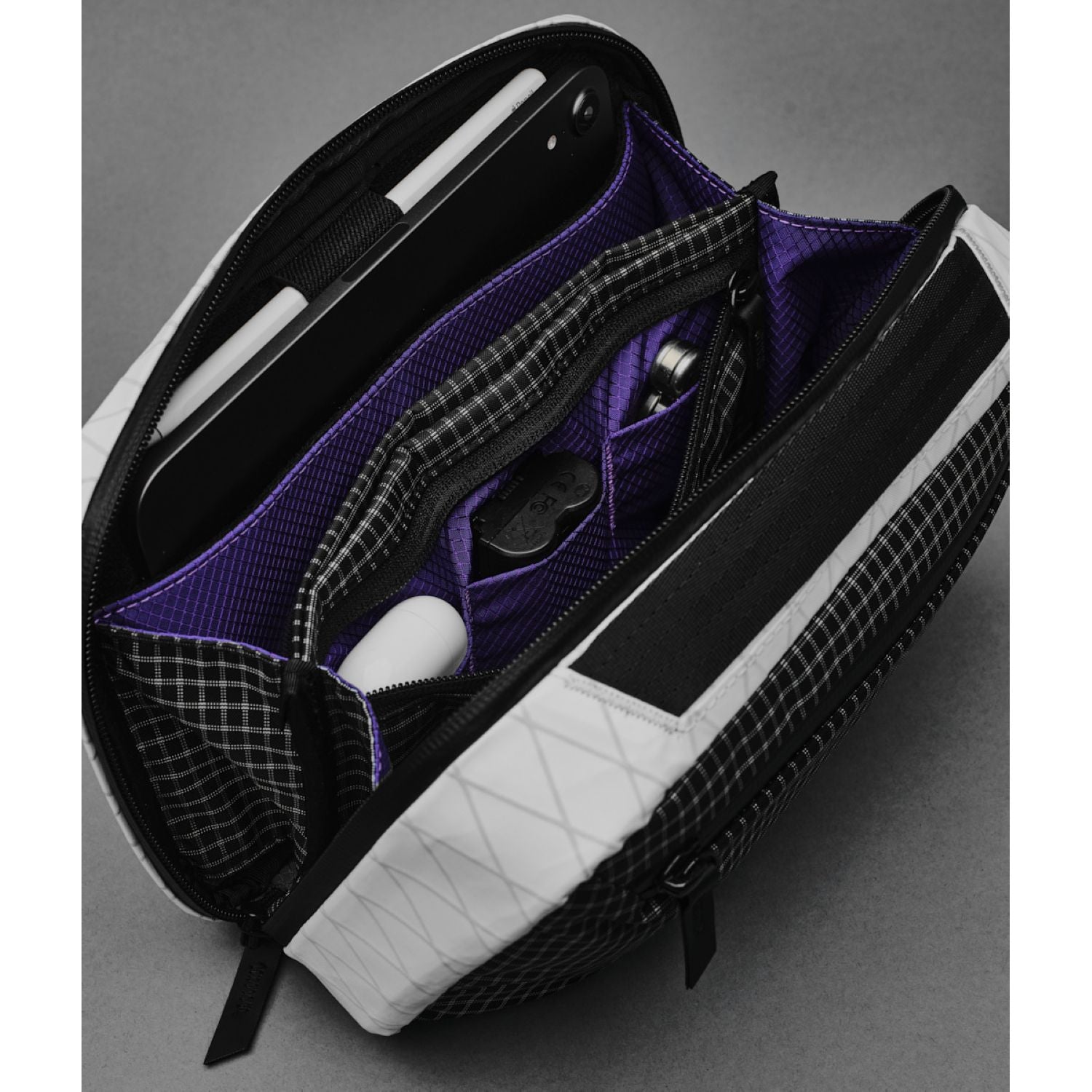 ALPAKA Elements Tech Case Max X-Pac VX21 (Cyber Edition)