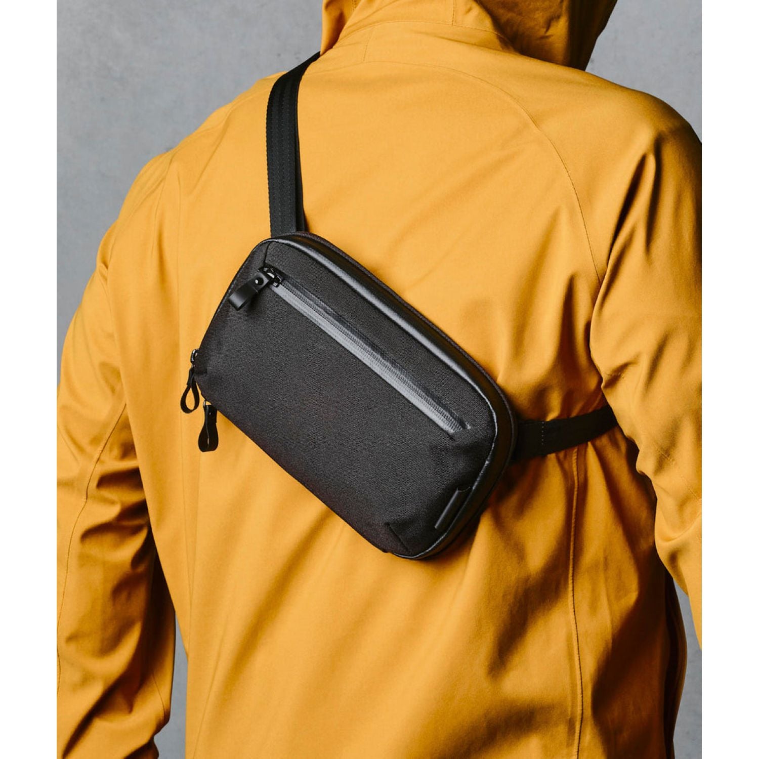 ALPAKA Elements Tech Case Mini Axoflux 600D (Black)