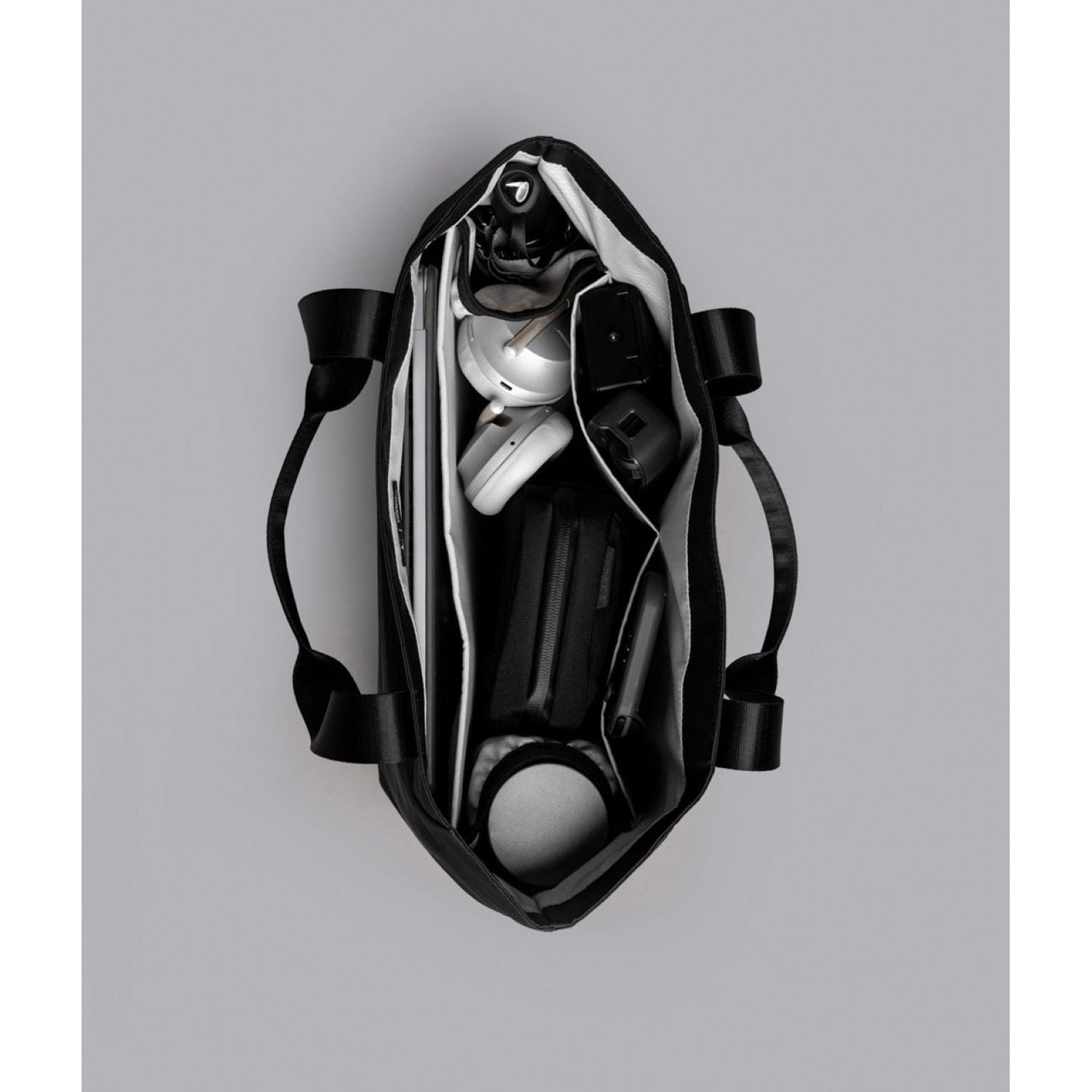 ALPAKA Elements Tote Bag (L) Axoflux 210D (Black/Grey)