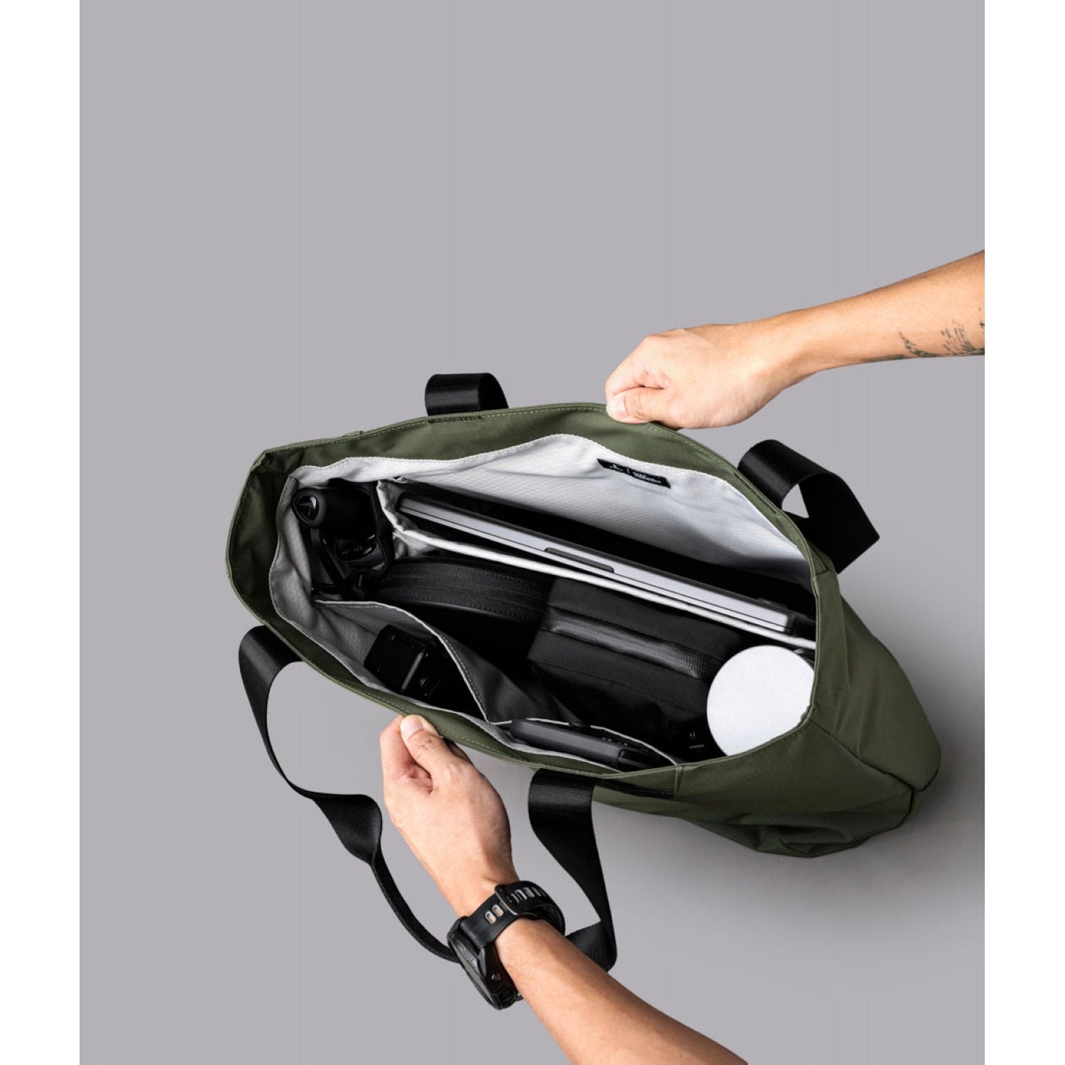 ALPAKA Elements Tote Bag (L) Axoflux 210D (Green/Grey)