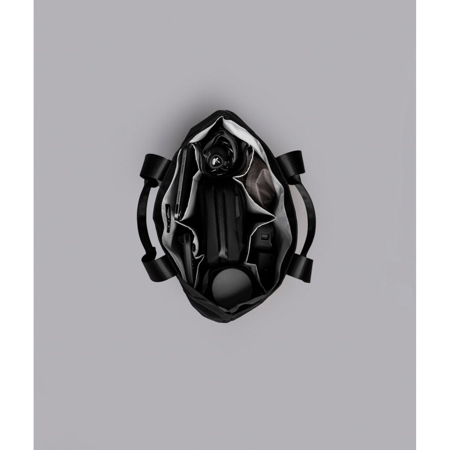 ALPAKA Elements Tote Bag (M) Axoflux 210D (Black/Grey)