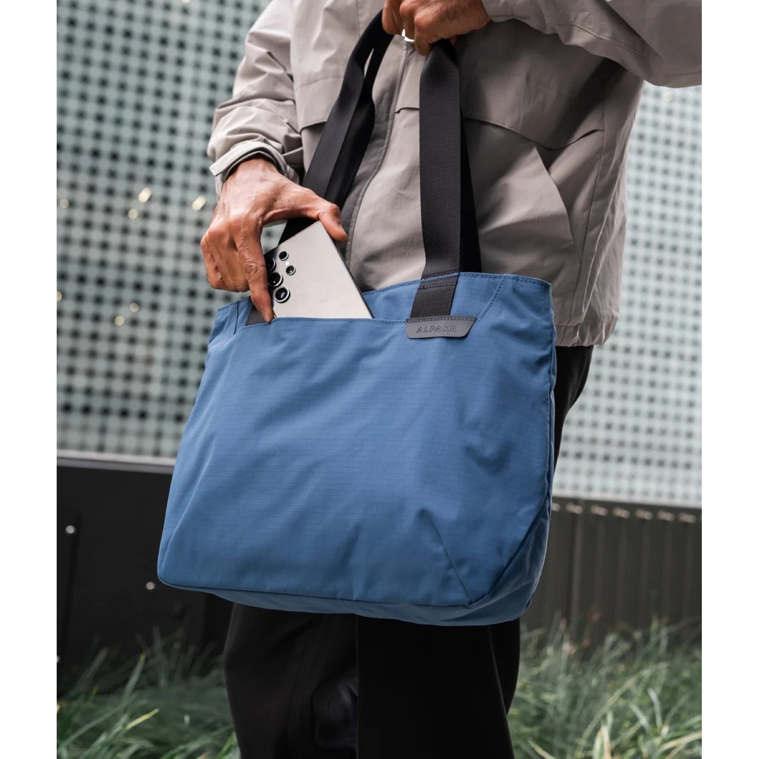 ALPAKA Elements Tote Bag (S) Axoflux 210D (Blue/Grey)