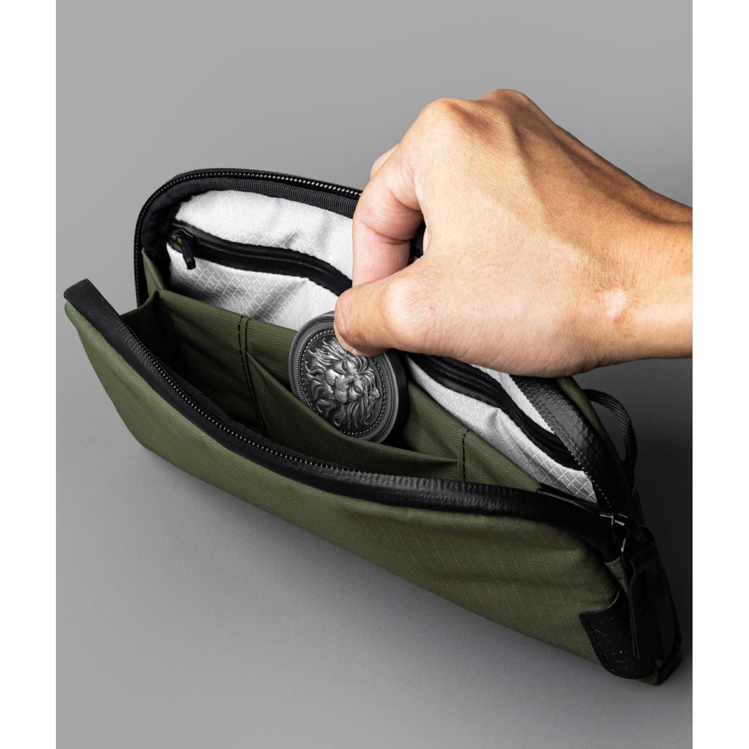 ALPAKA Flight Pouch Axoflux 210D (Green)