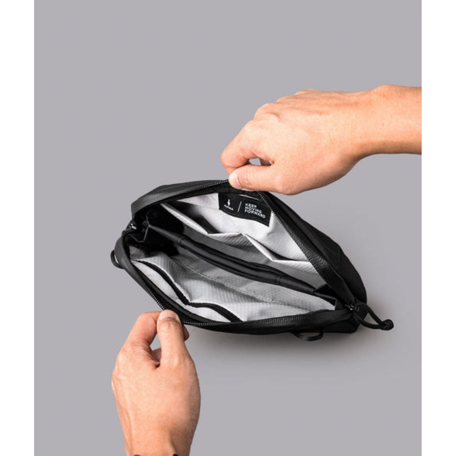 ALPAKA Flight Pouch Pro Axoflux 400D (Black)