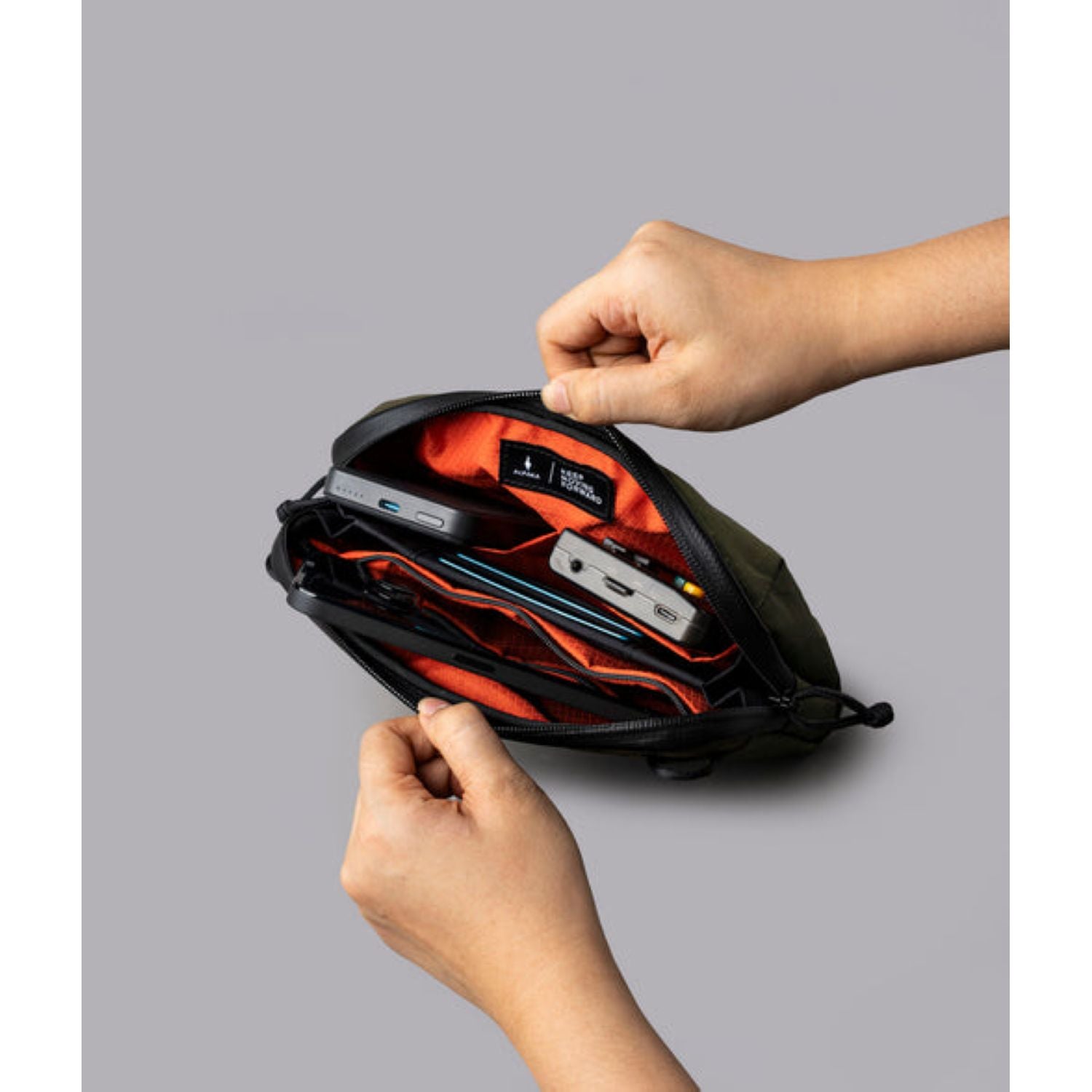 ALPAKA Flight Pouch Pro X-Pac X-42 (Olive Green)