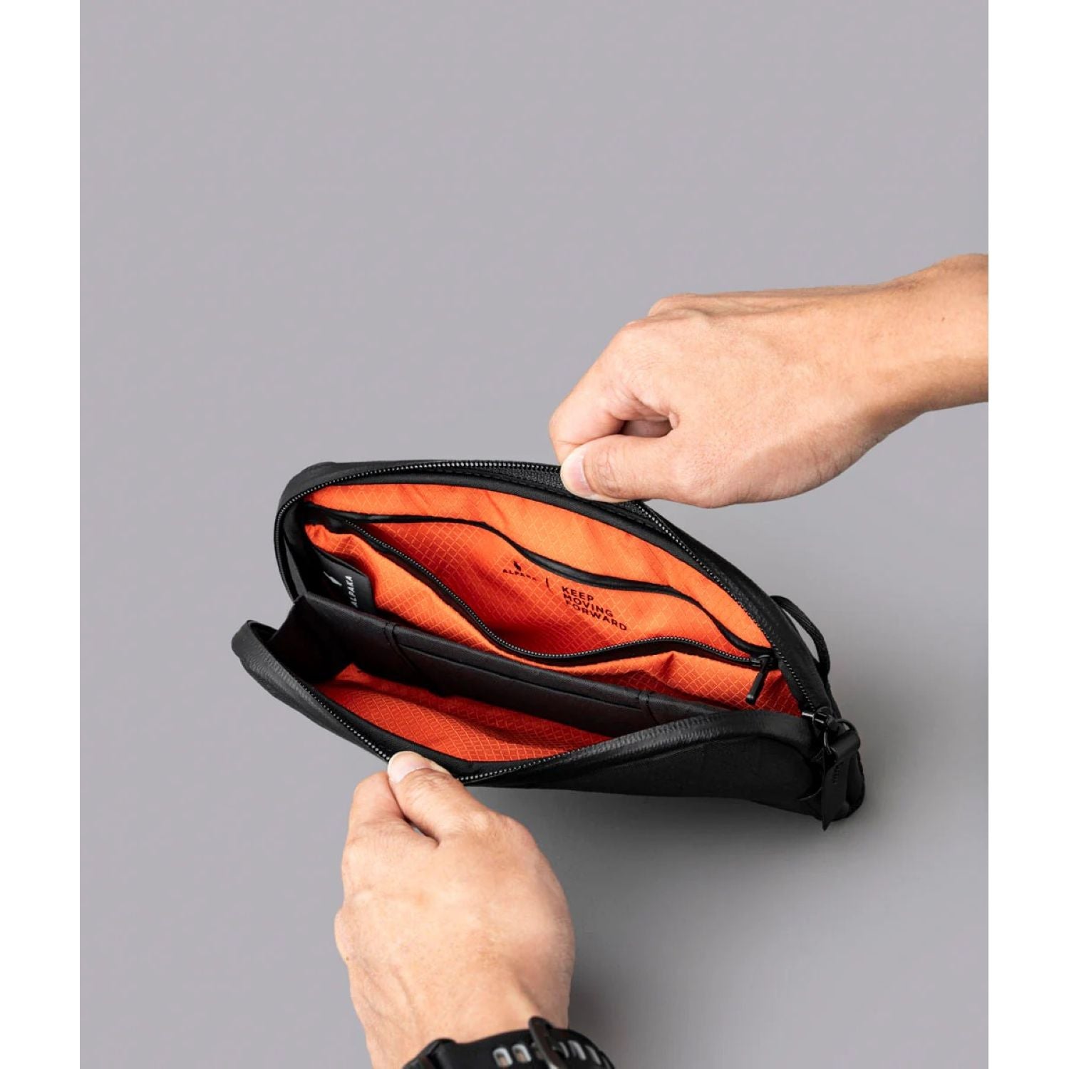 ALPAKA Flight Pouch X-Pac VX42 (Black)