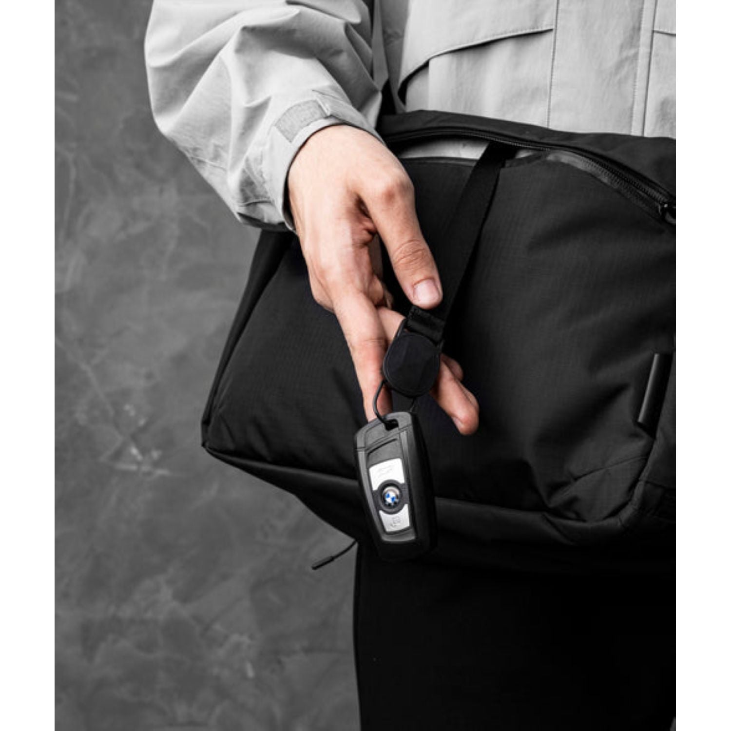 ALPAKA Flight Satchel Axoflux 210D (Black)