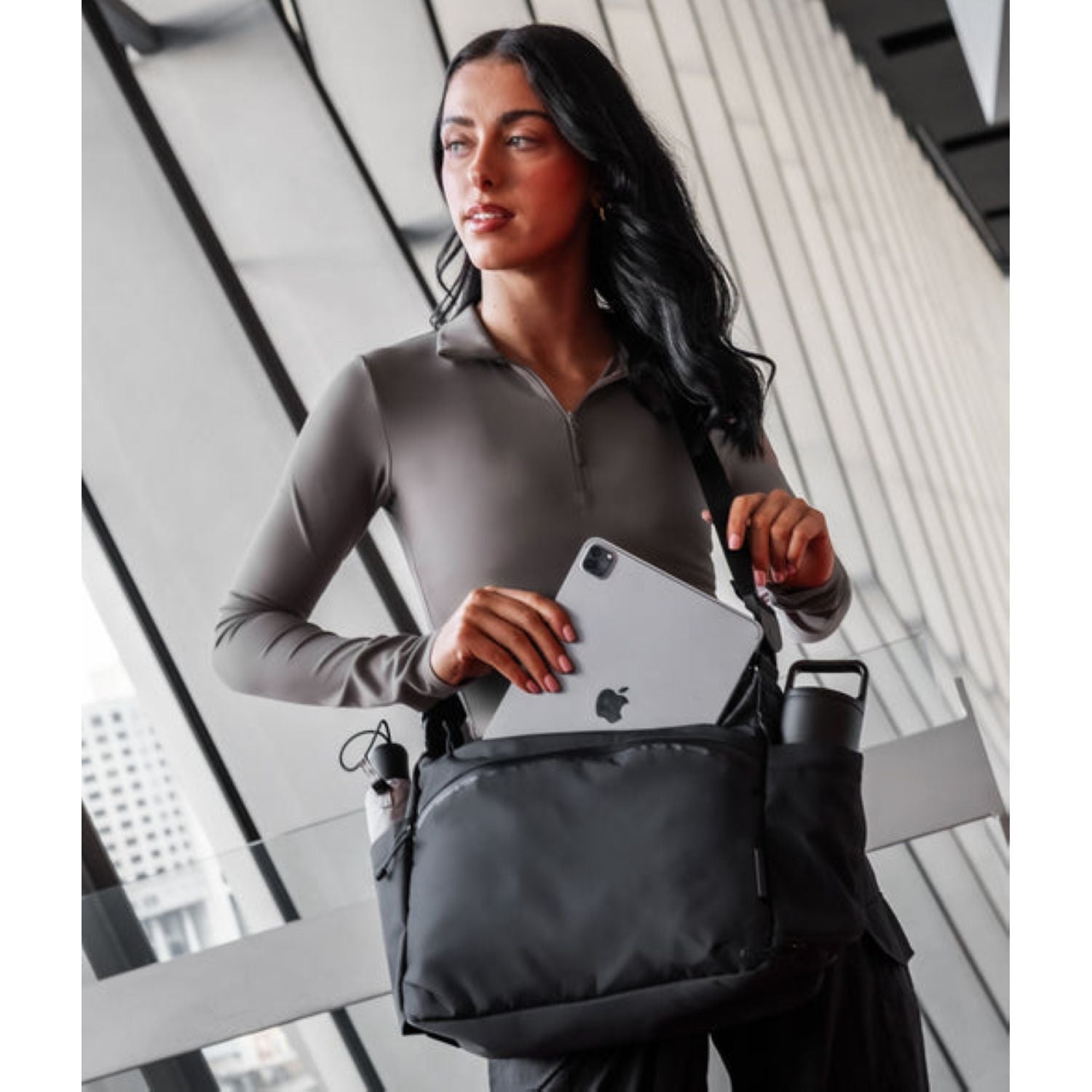 ALPAKA Flight Satchel Axoflux 210D (Black)