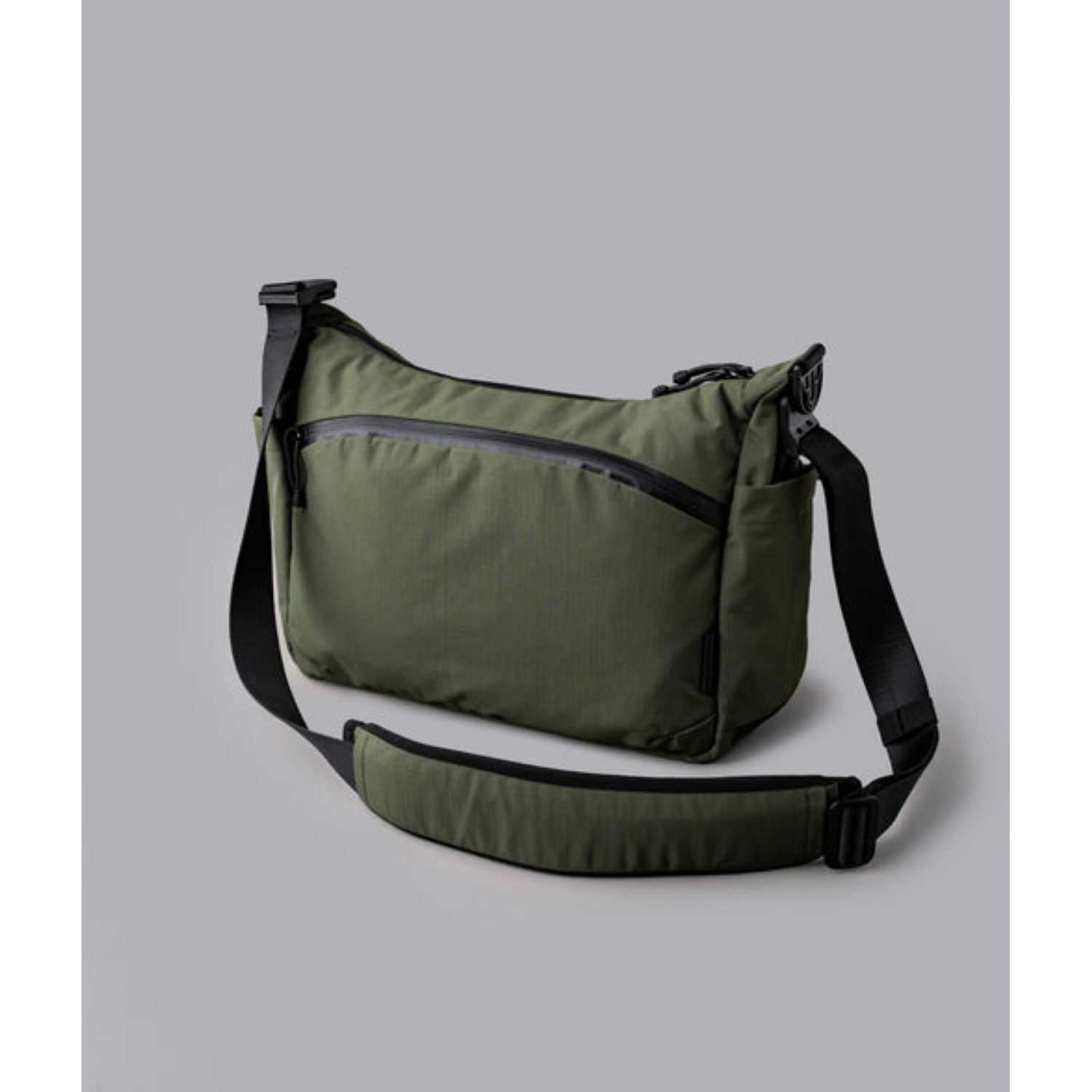 ALPAKA Flight Satchel Axoflux 210D (Green)