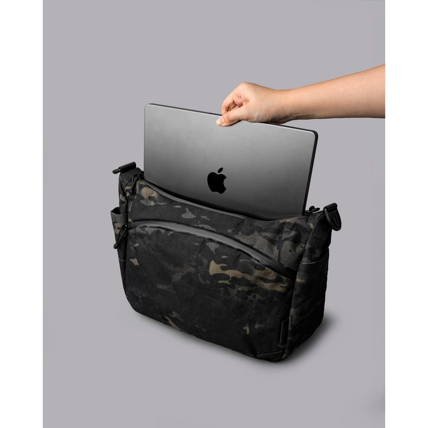 ALPAKA Flight Satchel X-Pac X50 (Dark Multicam)