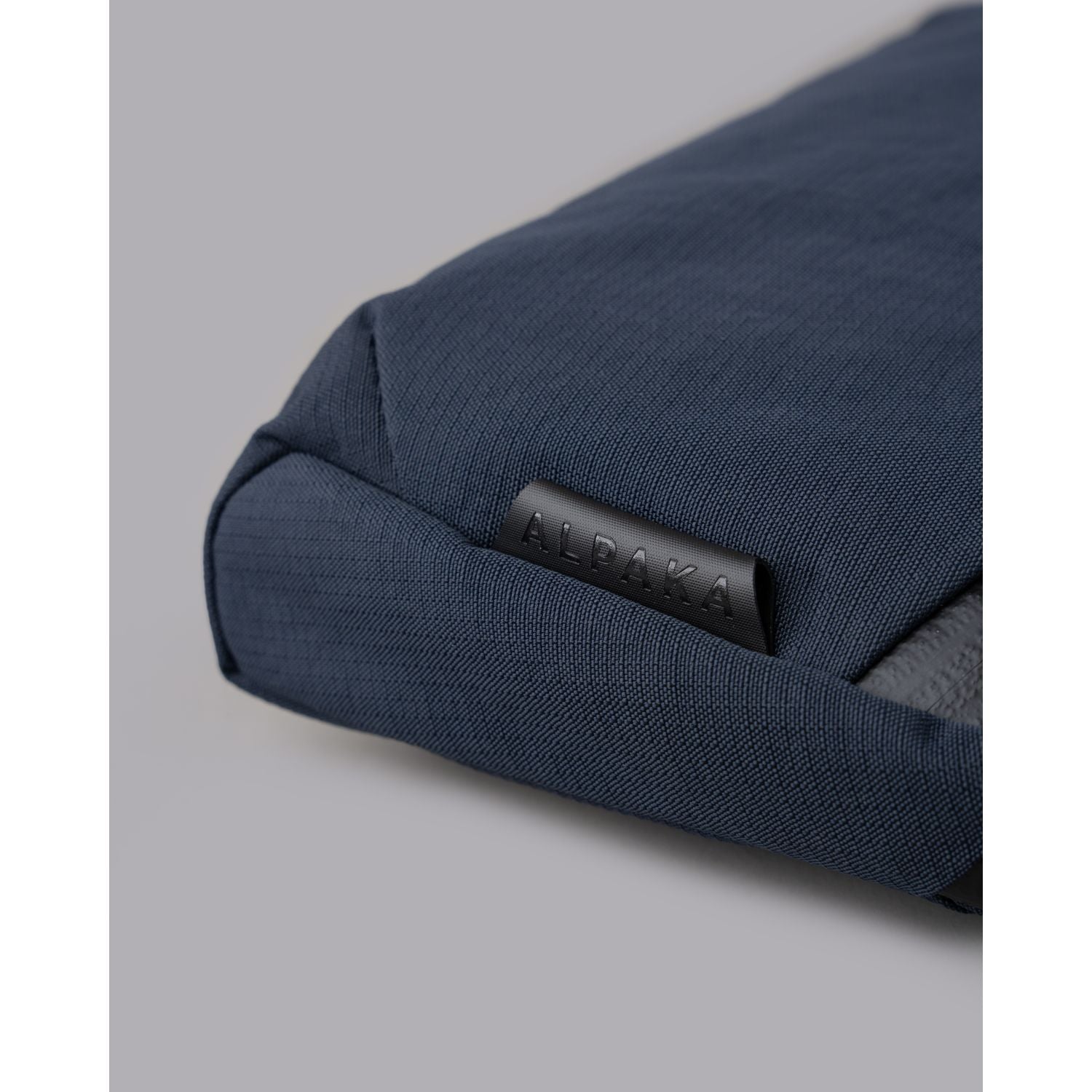 ALPAKA Flight Sling Axoflux 400D (Moonlight Blue/Gray)