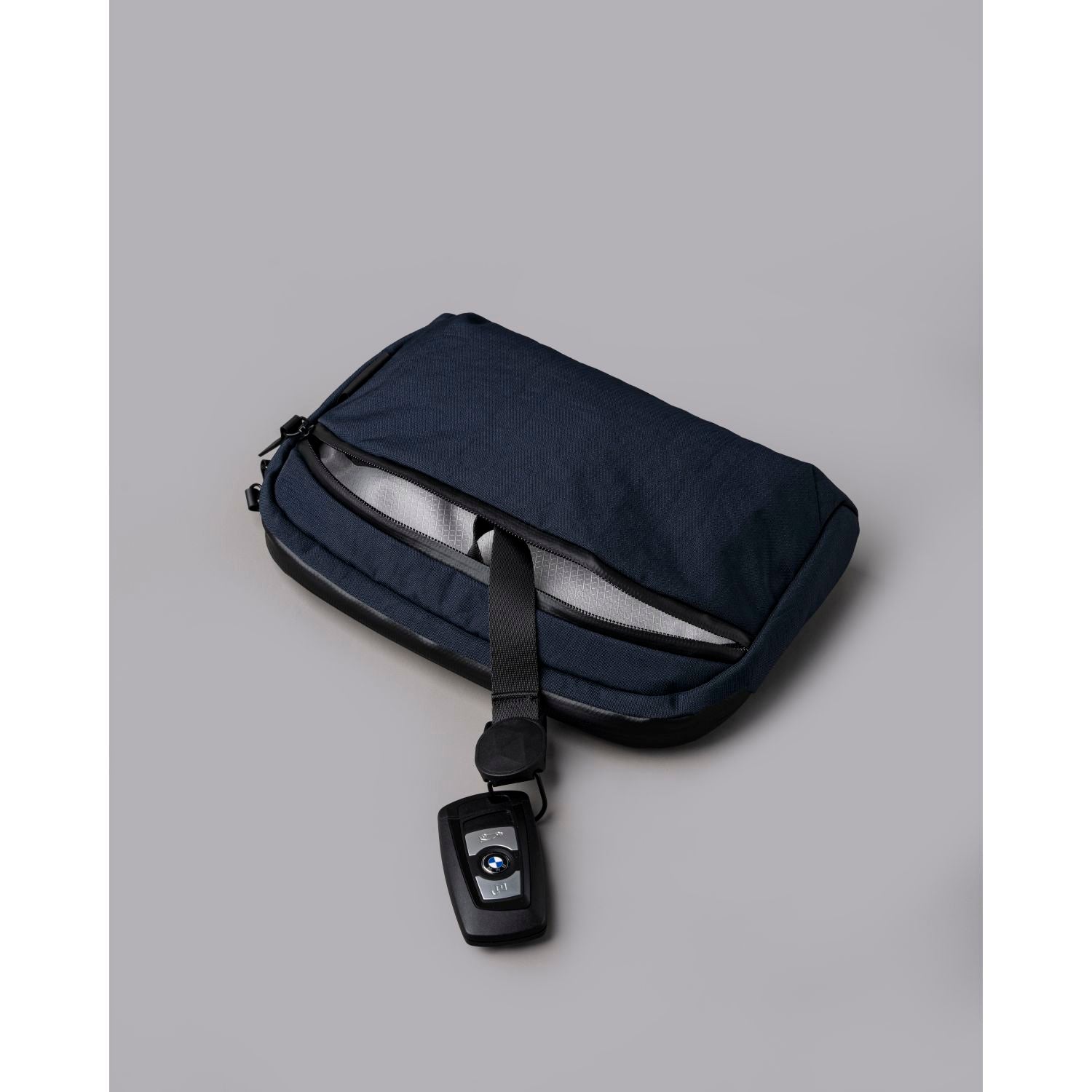 ALPAKA Flight Sling Axoflux 400D (Moonlight Blue/Gray)