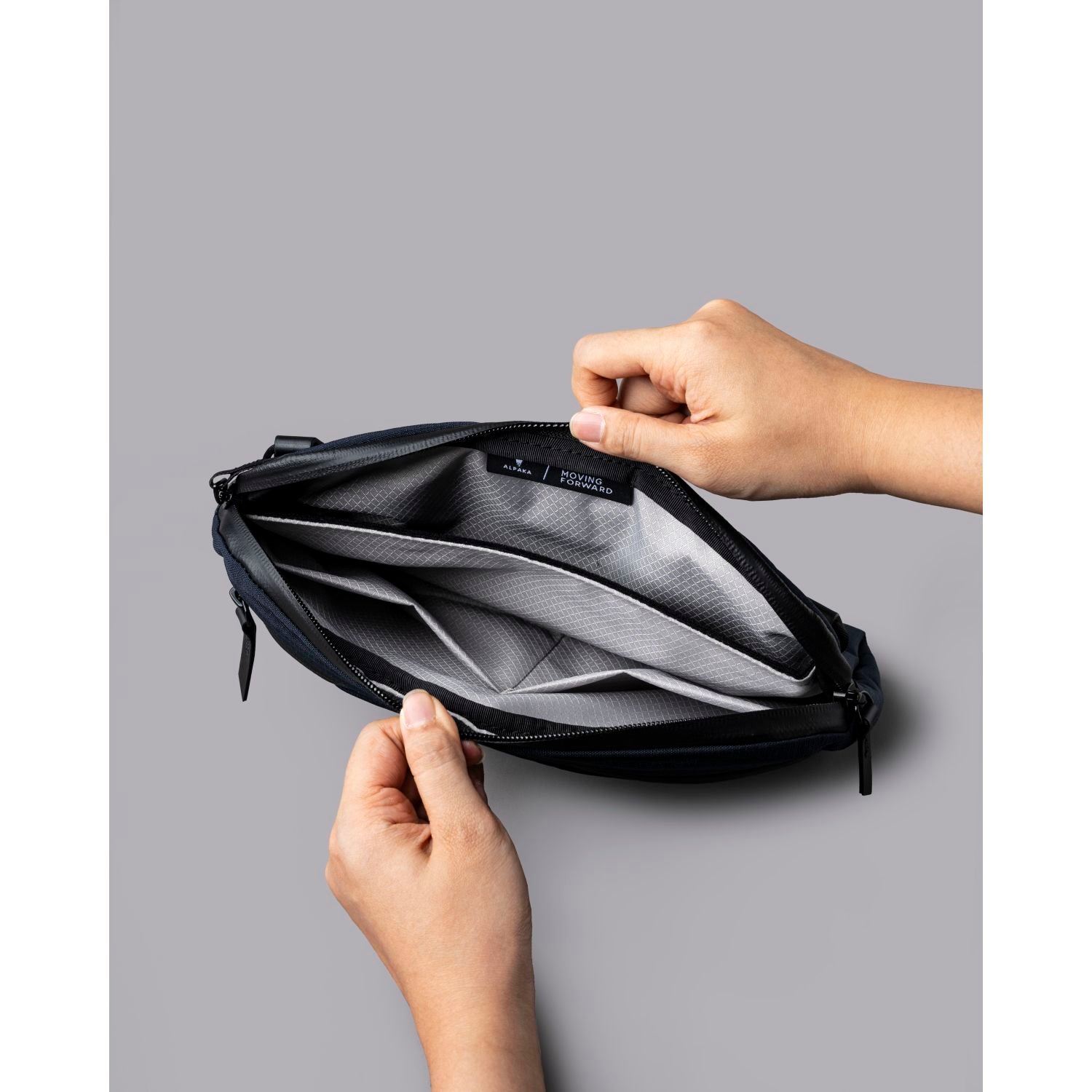 ALPAKA Flight Sling Axoflux 400D (Moonlight Blue/Gray)