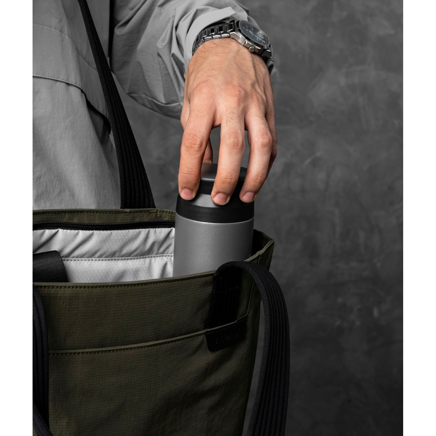 ALPAKA Flight Tote Bag (L) Axoflux 400D (Green)