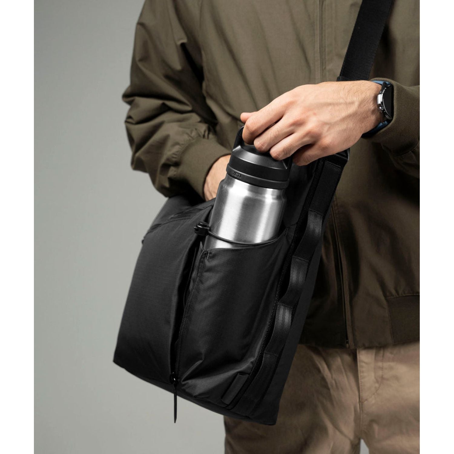 ALPAKA Flow Satchel 10L Axoflux 210D (Black)