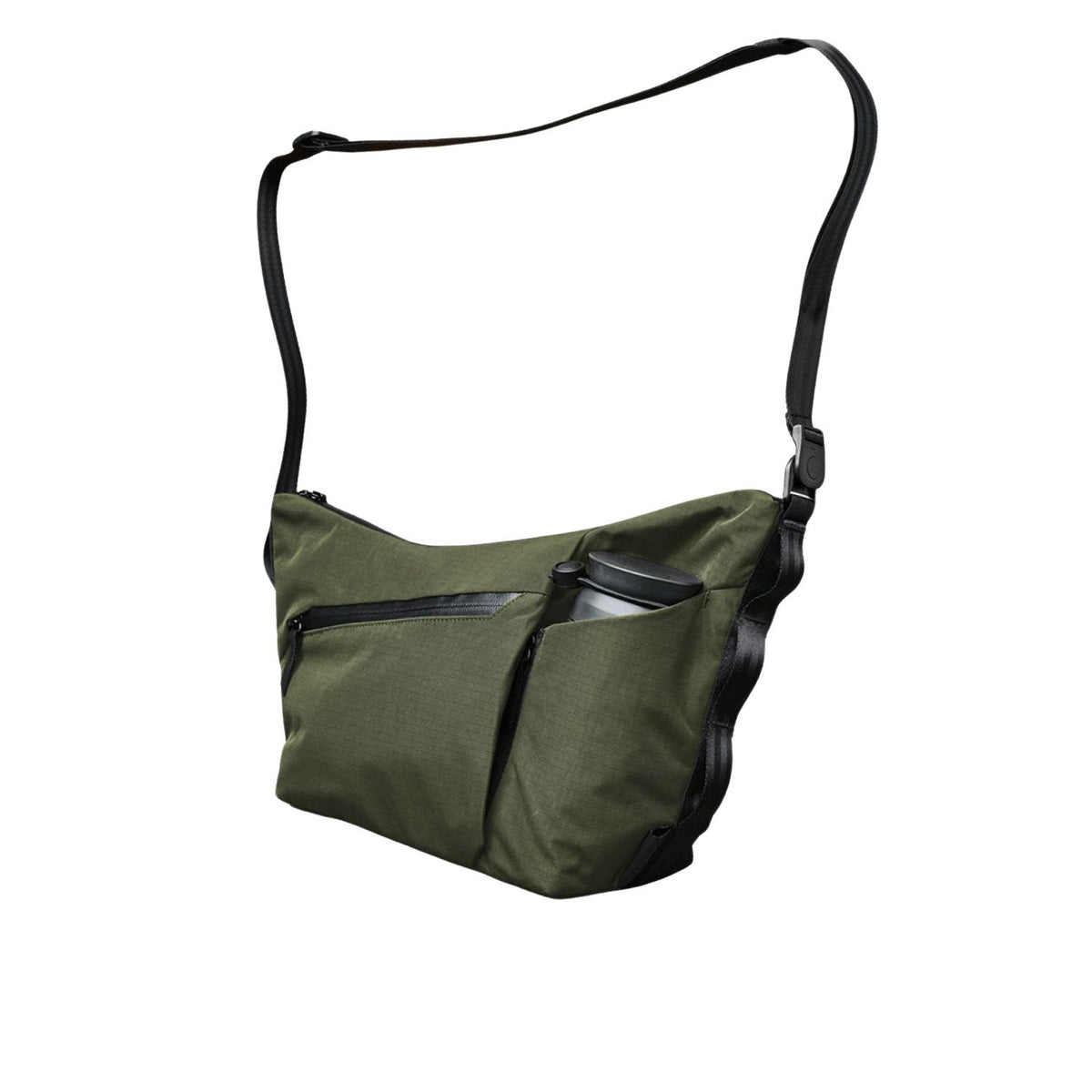 alpaka-flow-satchel-axoflux-
