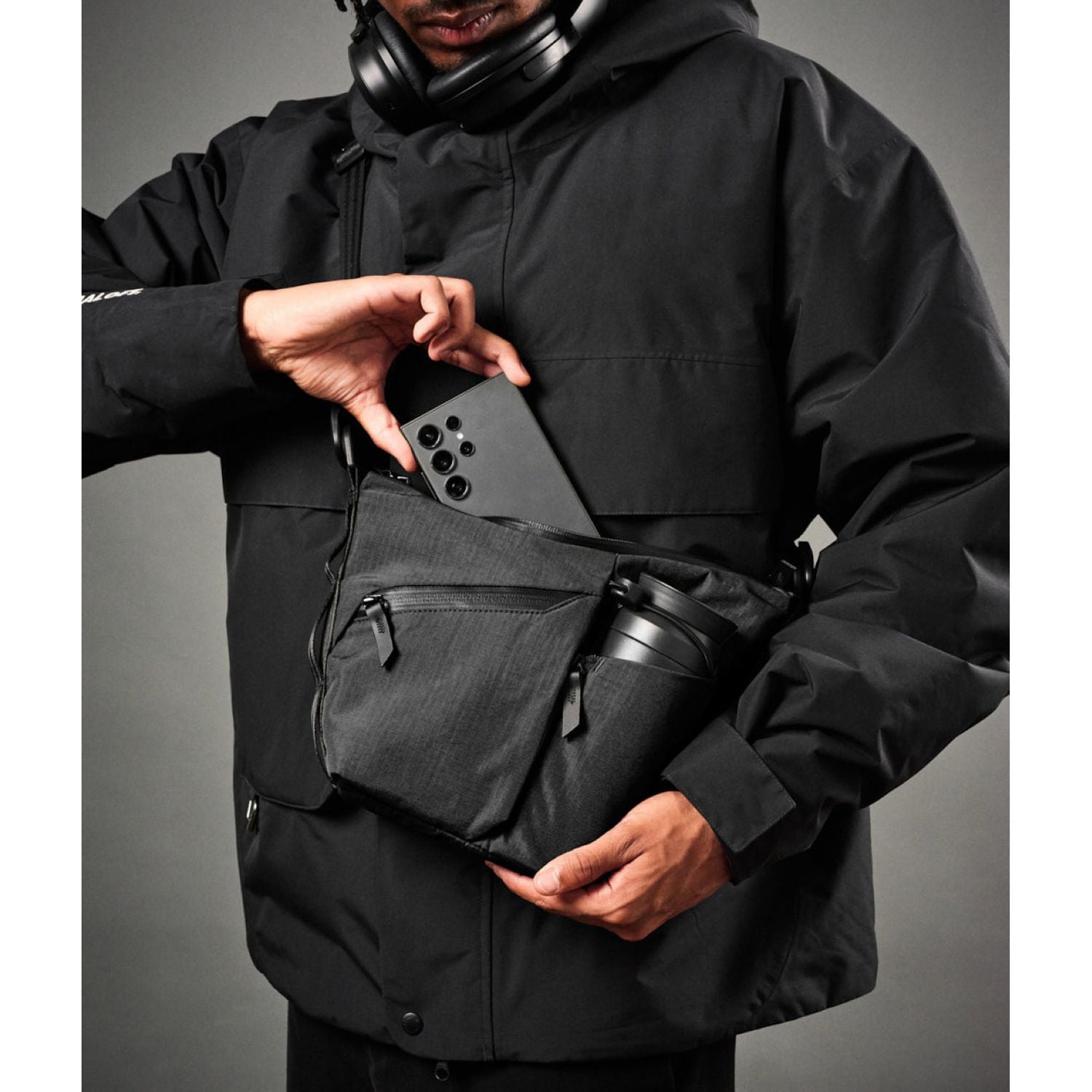 ALPAKA Flow Satchel Mini Axoflux 210D (Black)