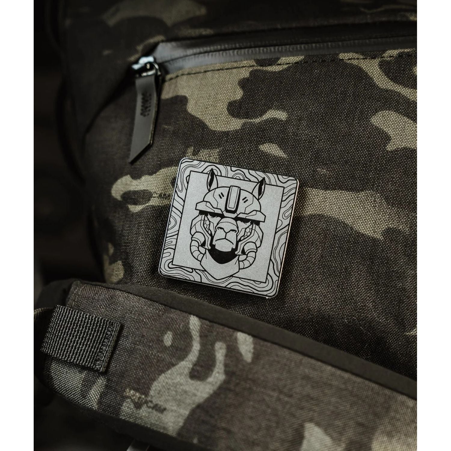 ALPAKA Flow Satchel With Padded Strap 4L X-Pac X50 (Multicam Black)