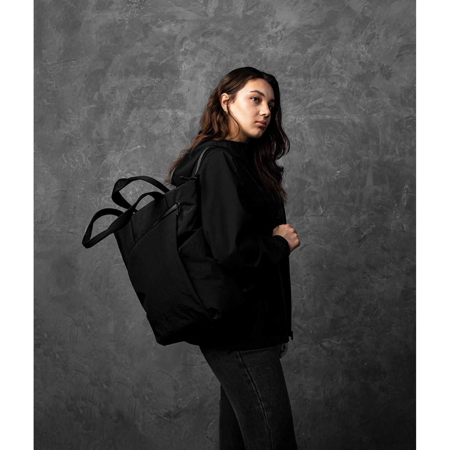 ALPAKA Flow Tote Pack Axoflux 400D (Black)