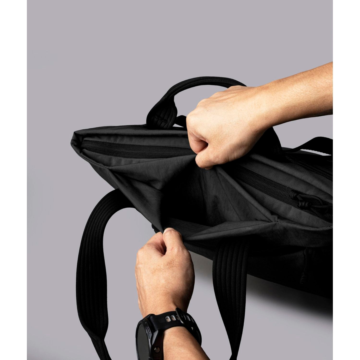 ALPAKA Flow Tote Pack Axoflux 400D (Black)