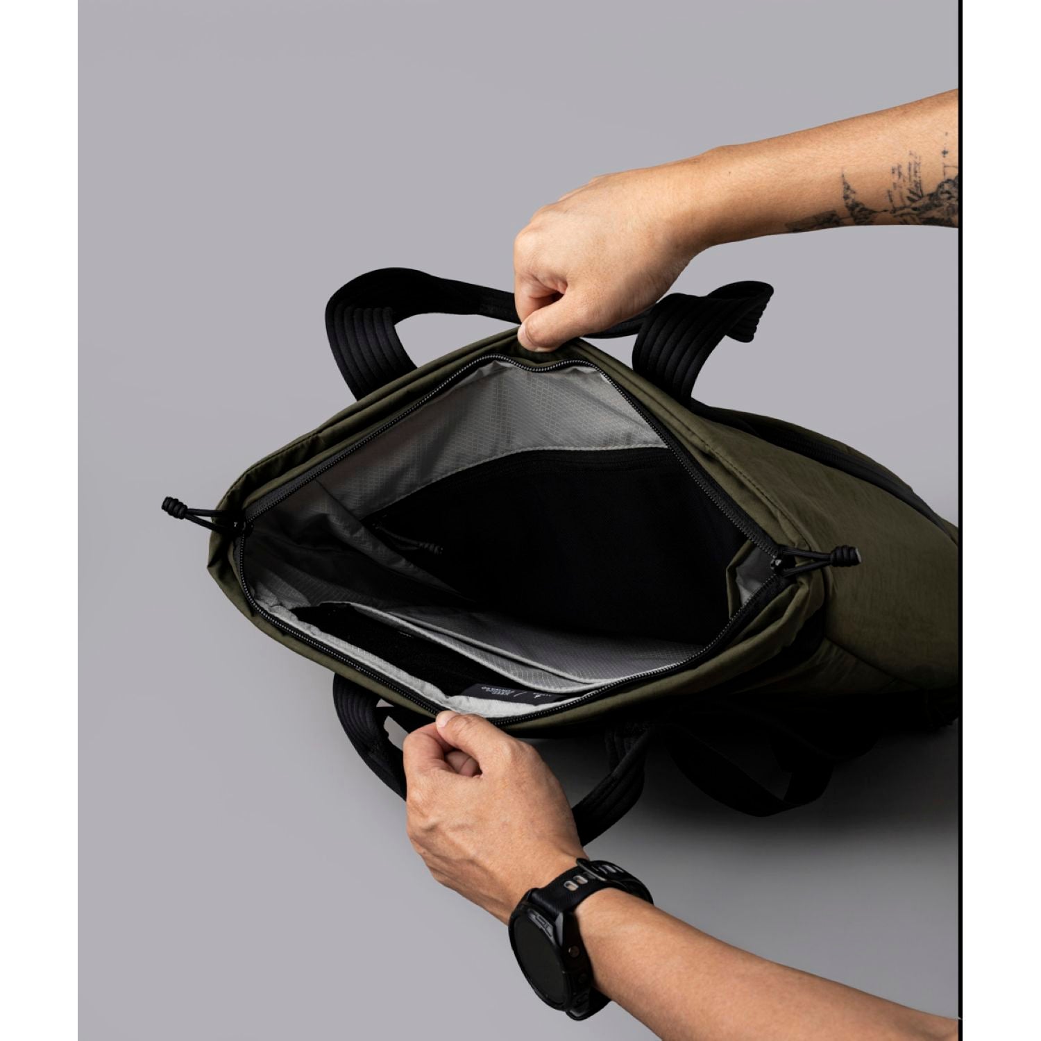 ALPAKA Flow Tote Pack Axoflux 400D (Green)