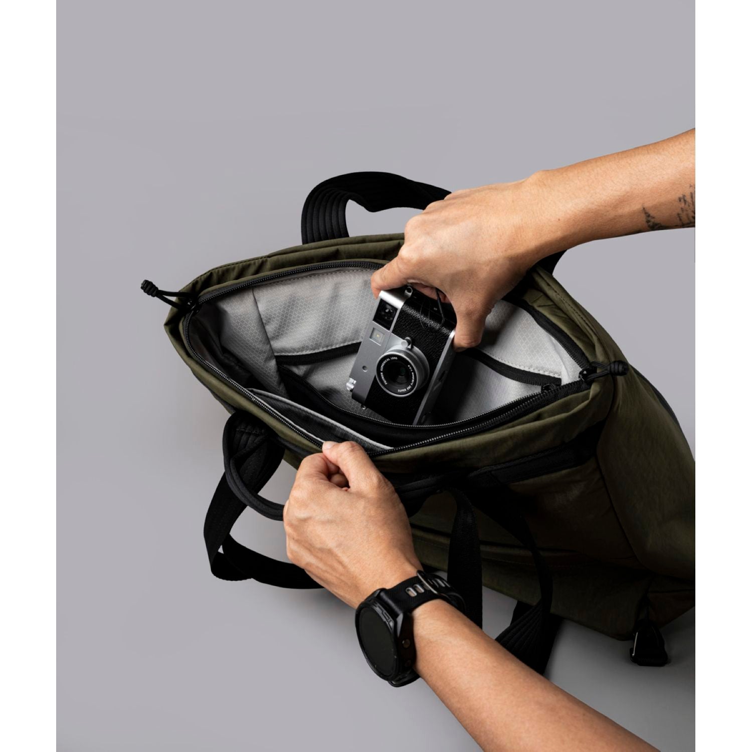 ALPAKA Flow Tote Pack Axoflux 400D (Green)